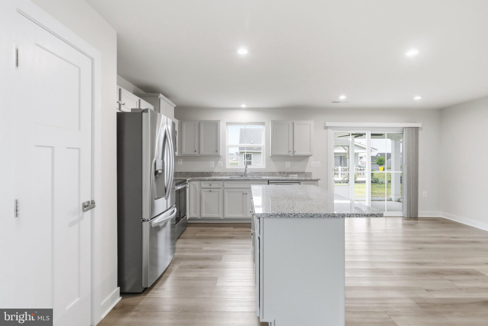 CARDINAL POINTE - Residential
