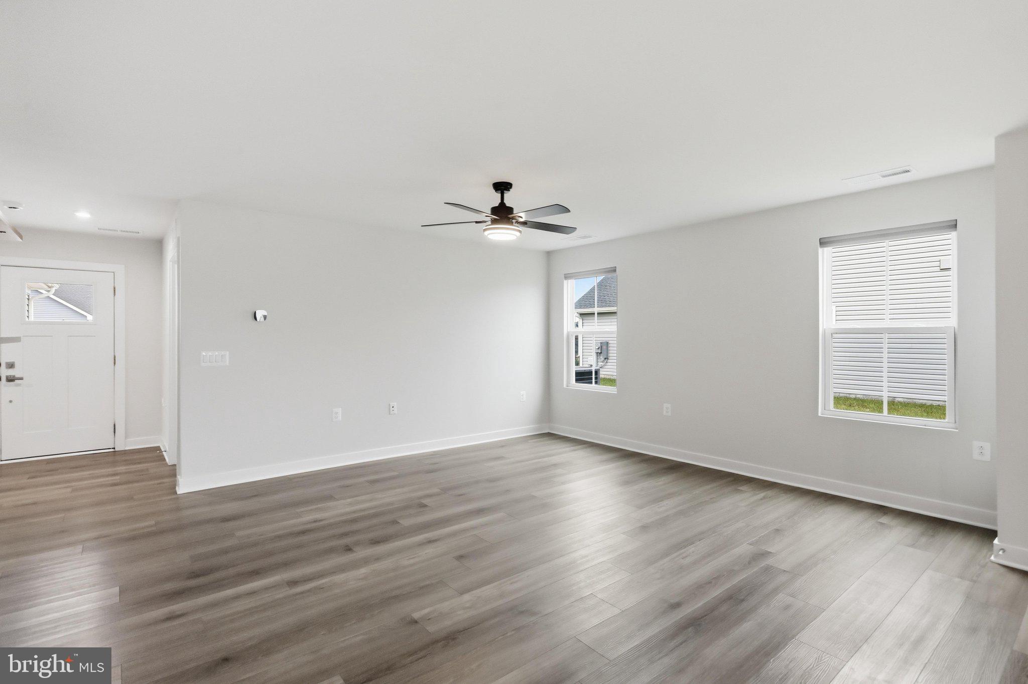 CARDINAL POINTE - Residential