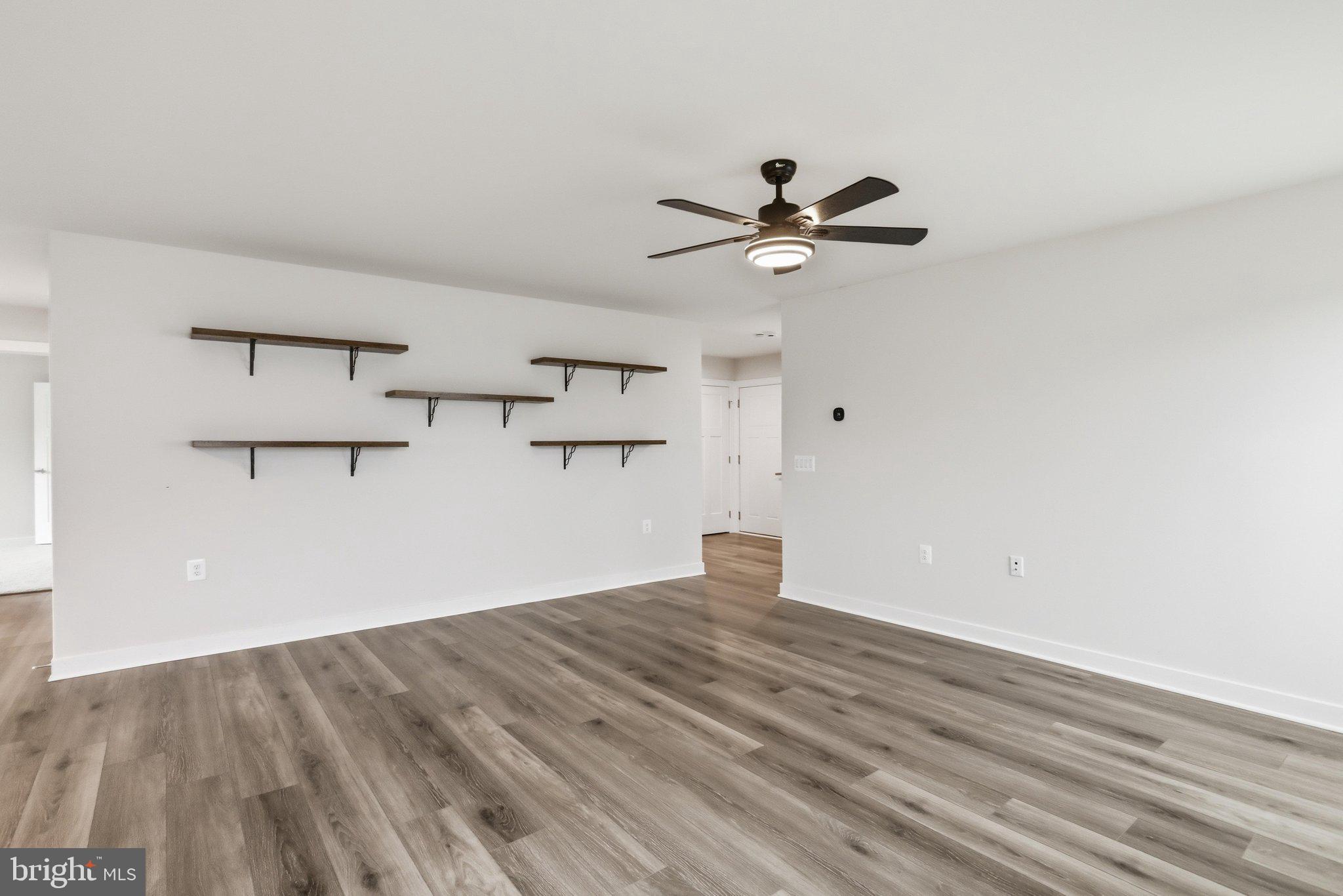 CARDINAL POINTE - Residential