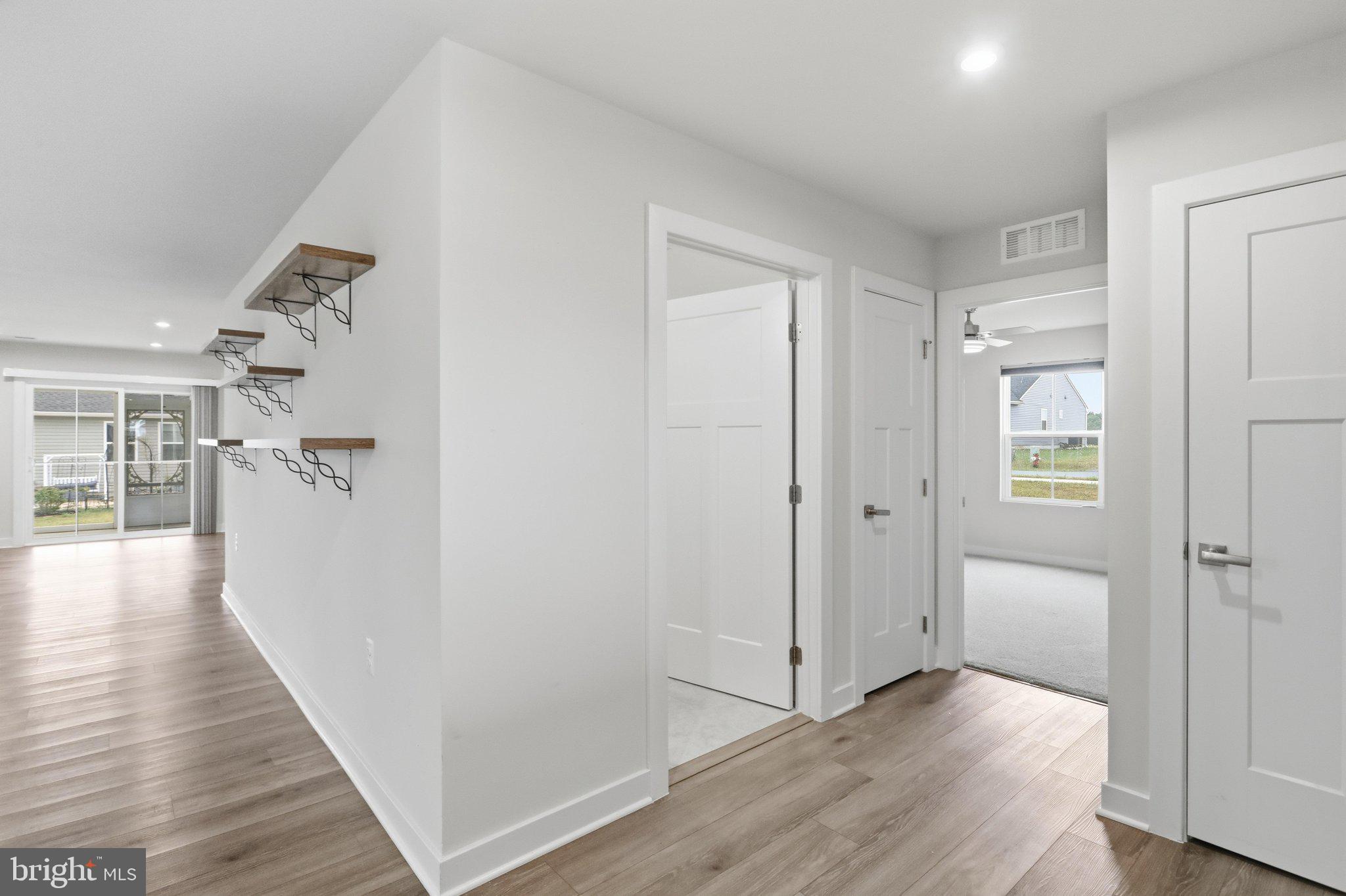 CARDINAL POINTE - Residential