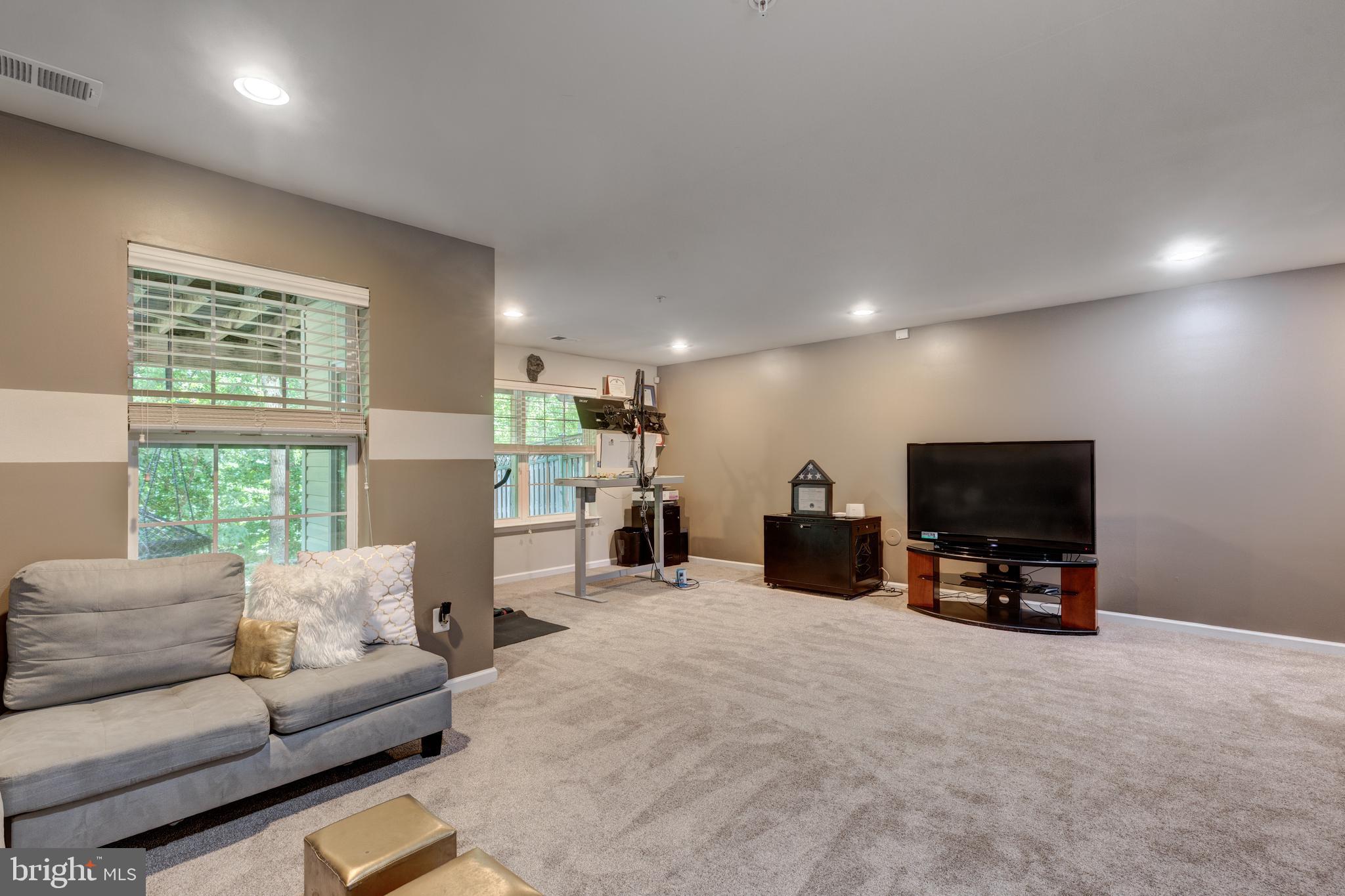 TANYARD SPRINGS - Residential