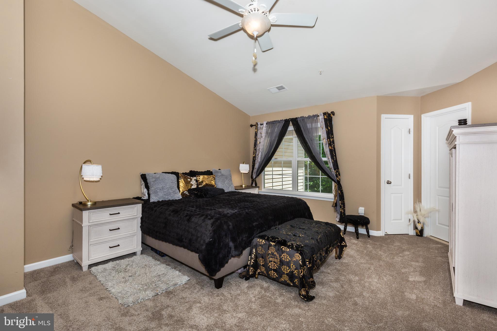 TANYARD SPRINGS - Residential
