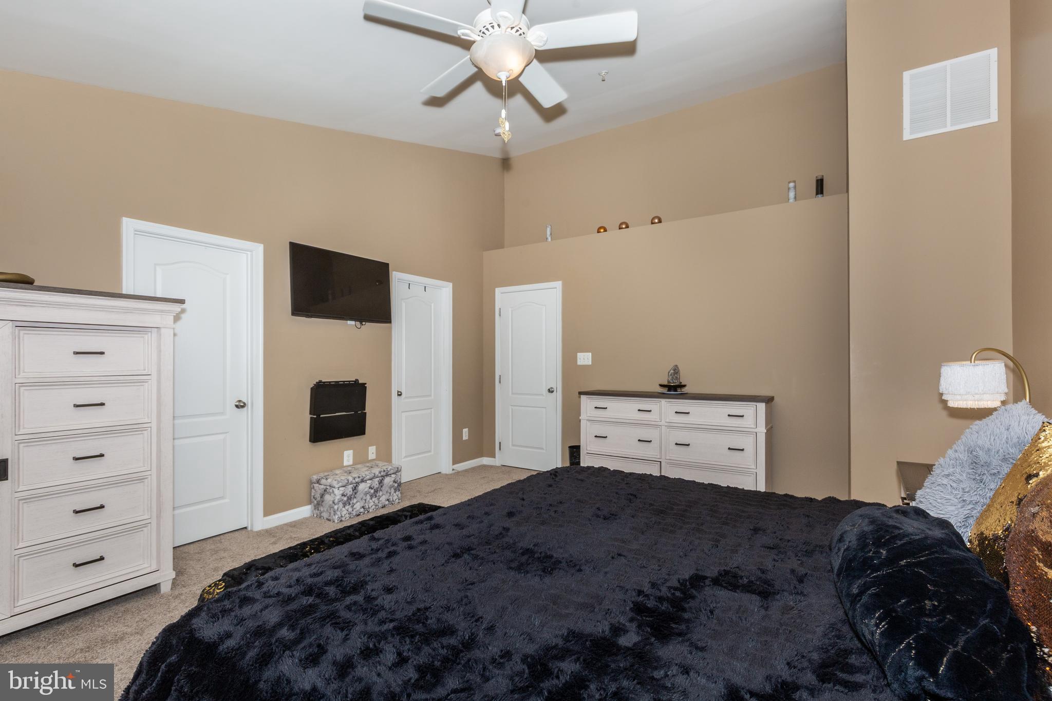 TANYARD SPRINGS - Residential