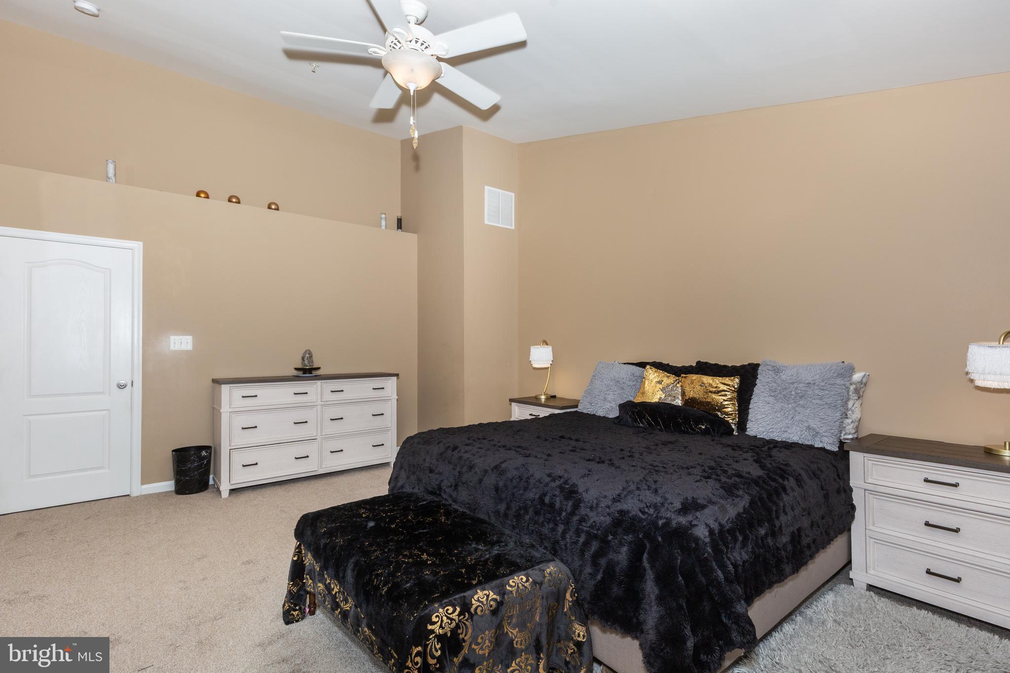 TANYARD SPRINGS - Residential