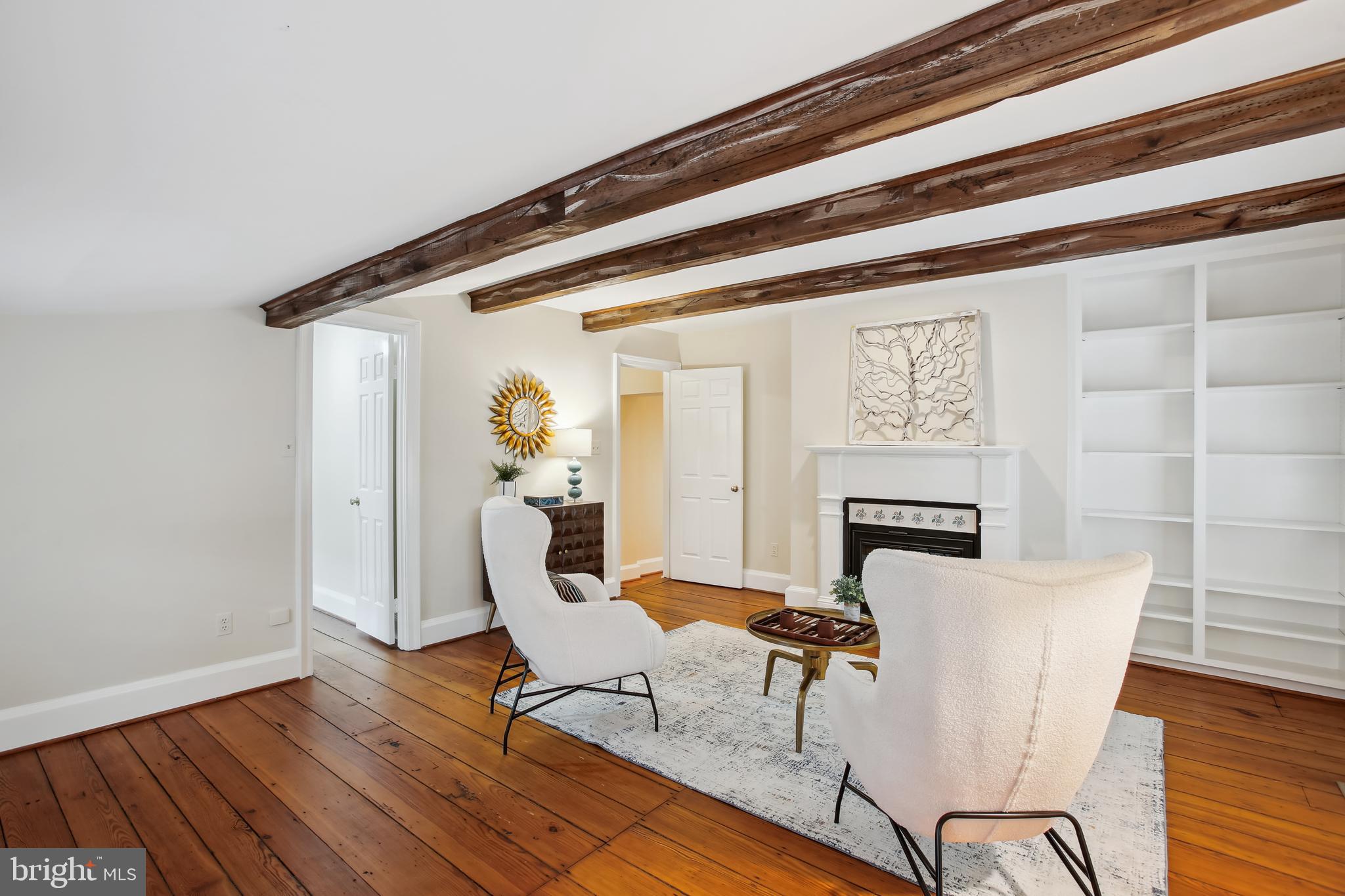 ST JOHNS SQUARE - Residential