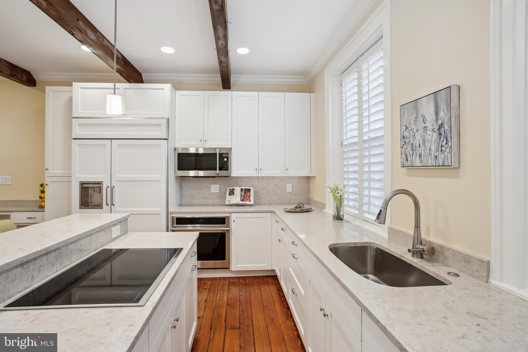 ST JOHNS SQUARE - Residential