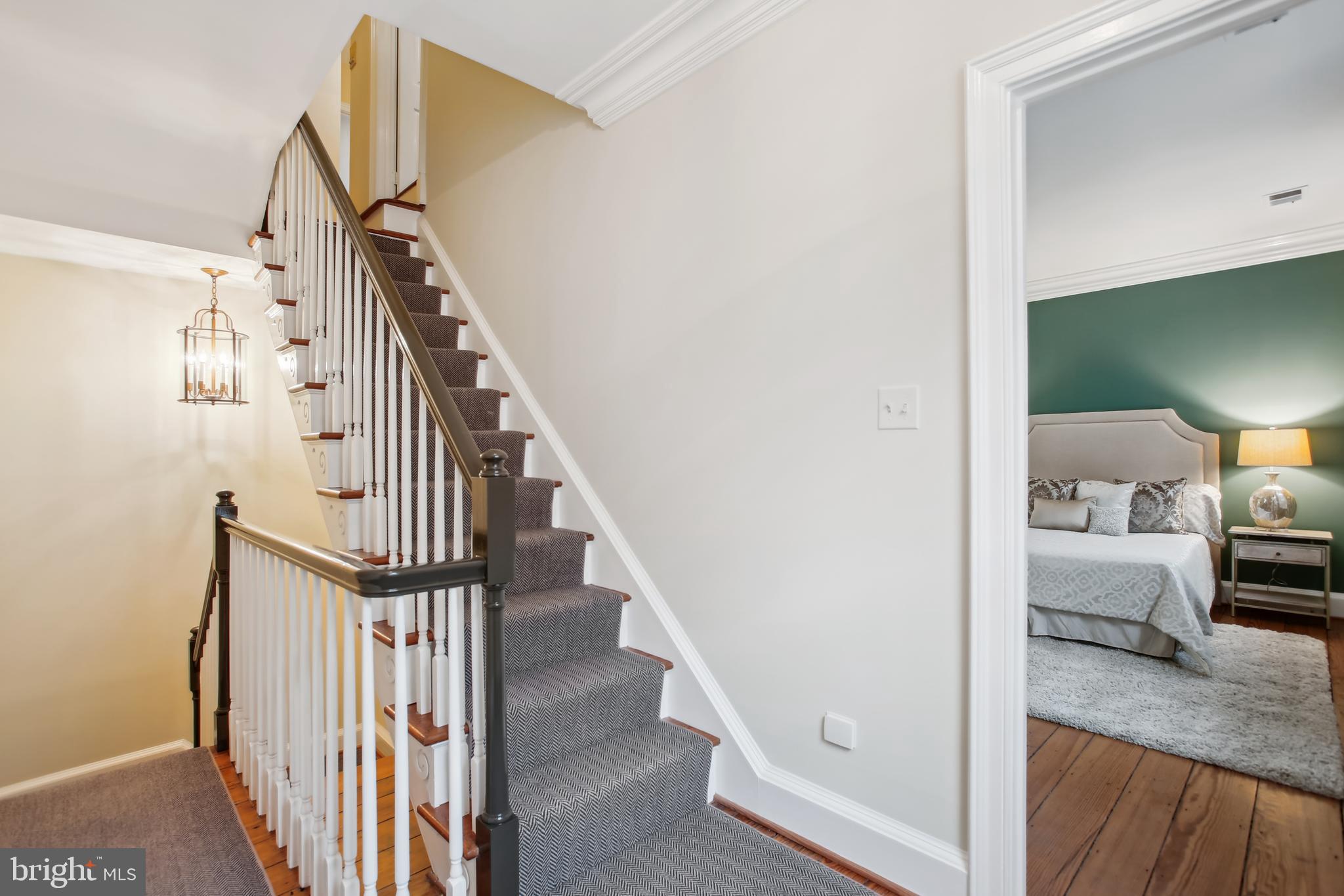 ST JOHNS SQUARE - Residential
