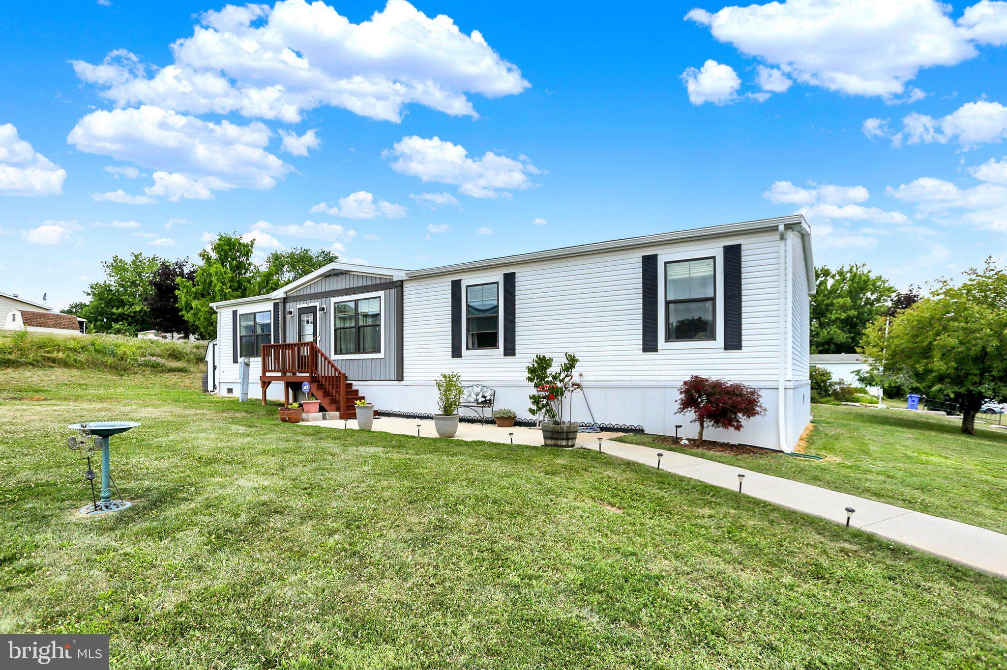 TALL OAK ESTATES - Residential