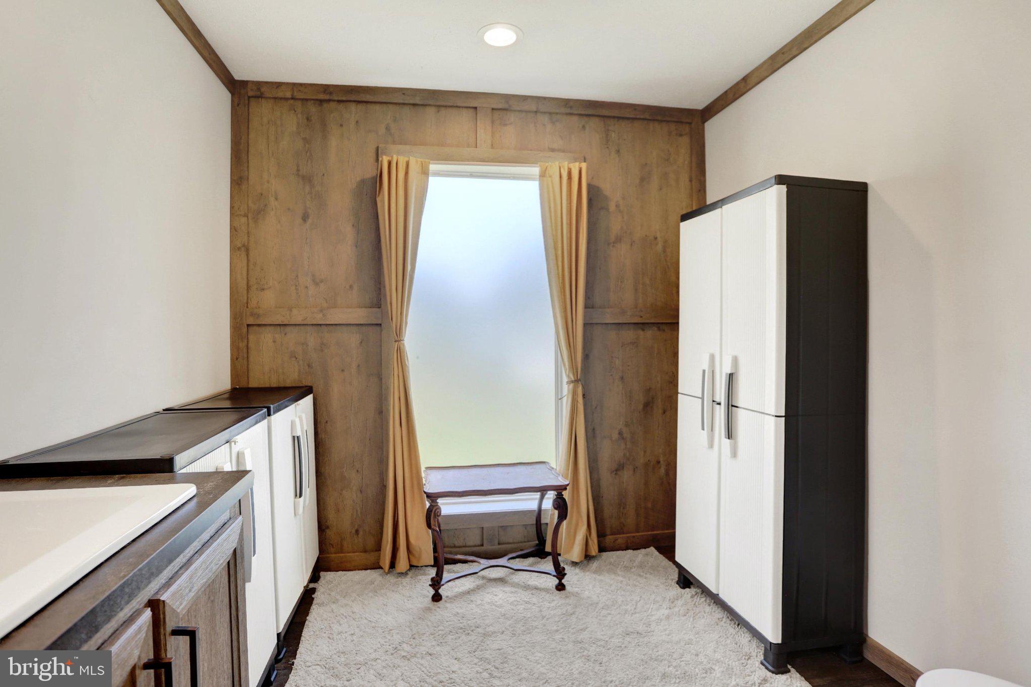 TALL OAK ESTATES - Residential