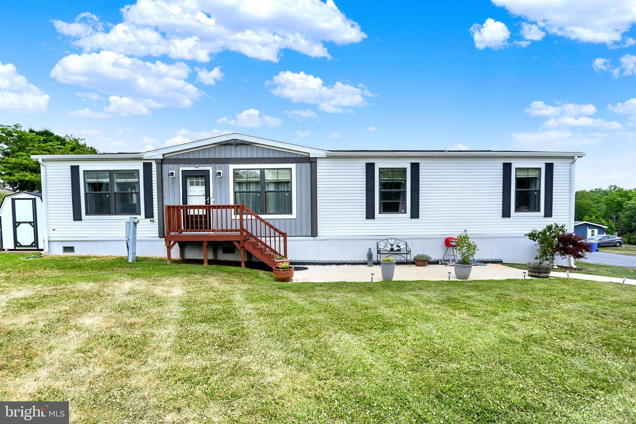 TALL OAK ESTATES - Residential