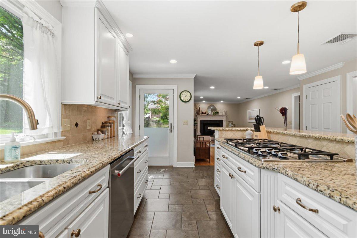PENNWOOD GARDENS - Residential
