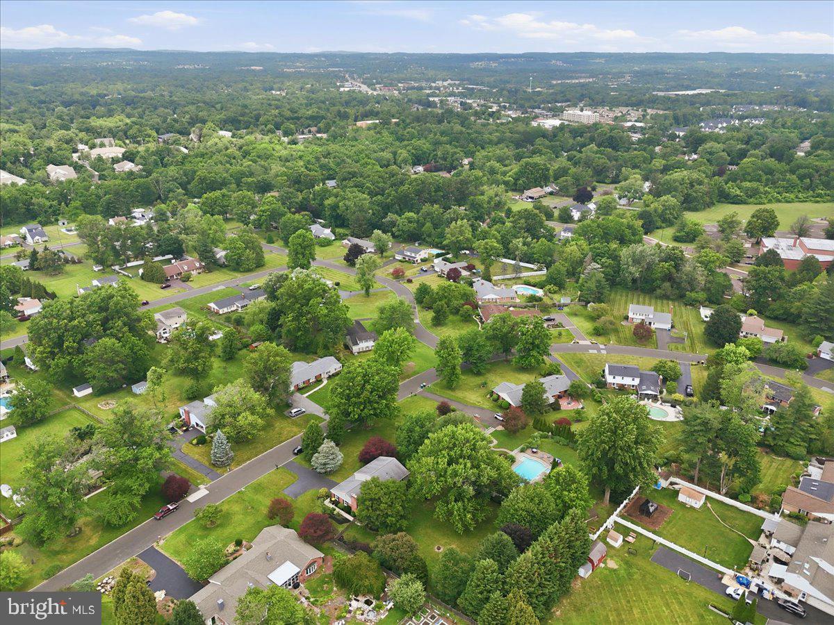 PENNWOOD GARDENS - Residential