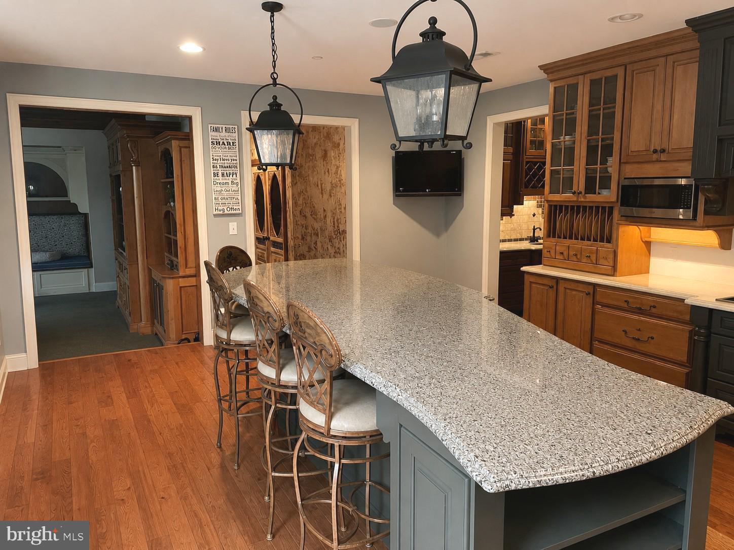 BRICK HOUSE FARM - Residential