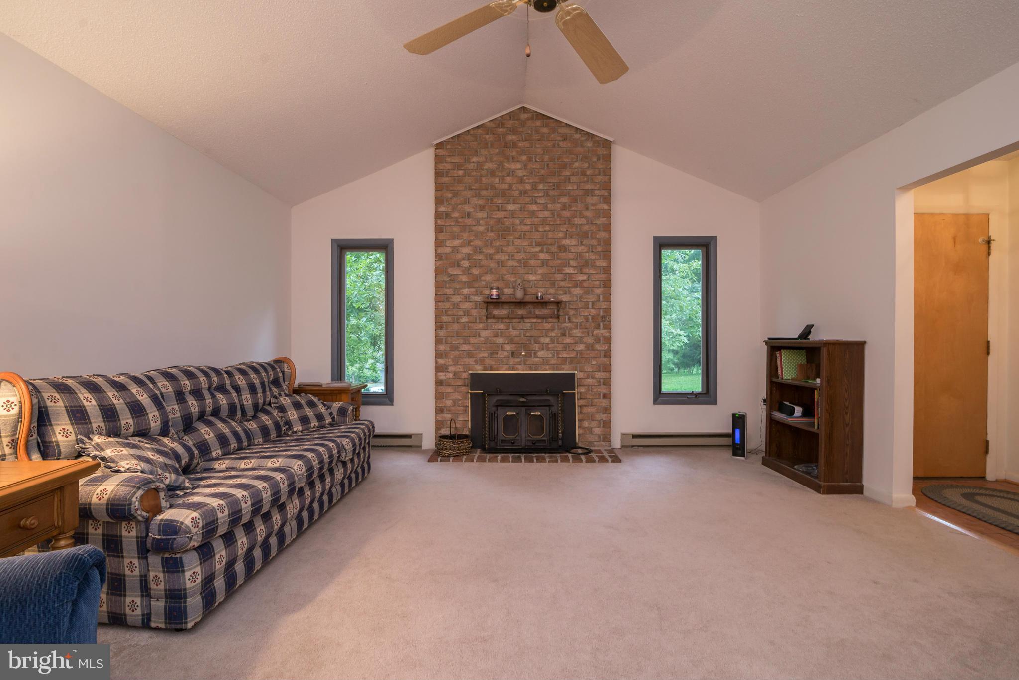 WOODBRIER MANOR - Residential