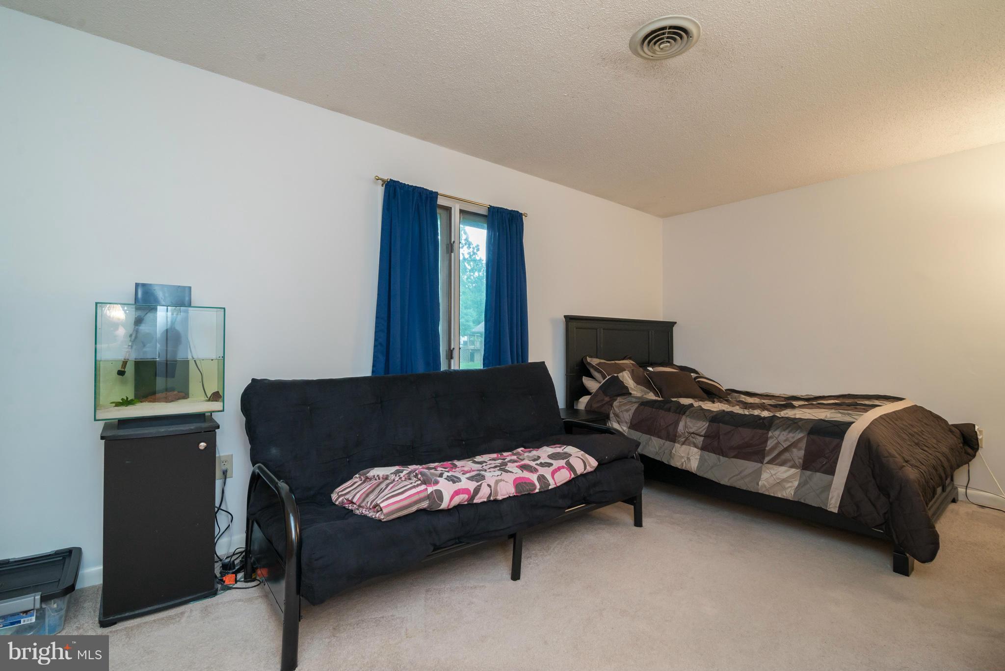 WOODBRIER MANOR - Residential
