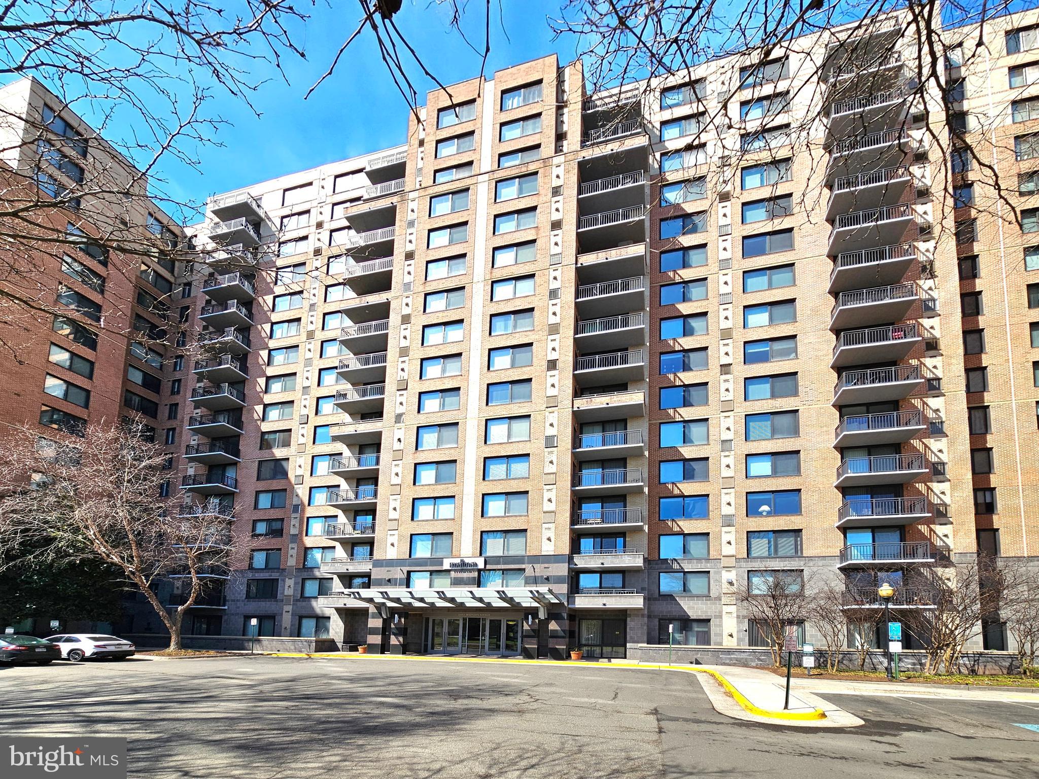 Available Immediately! This bright and spacious 1-bedroom, 1-bath condo is located on the 15th level, offering beautiful views. The updated kitchen features granite countertops, stainless steel appliances, and ceramic tile floors. A convenient breakfast bar separates the kitchen from the living room, perfect for casual dining. Bedroom features a large walk-in closet. The unit also includes a washer and dryer for added convenience.

The building is ideally located next to the Huntington Metro (Yellow Line). Also easy access to the Beltway, Old Town Alexandria, and Kingstowne by car. Plenty of shops and restaurants nearby.

Up to 2 dogs allowed, with a total weight limit of 70 lbs. Tenants must register their dogs with the condo association, pay the condo's pet registration fee, in addition to the $50 per month per dog rent and a $1,000 pet deposit.

This building offers great amenities, including 24/7 concierge desk, ATM machine, Cyber Café and Business Center on the Lobby Level. On the 7th floor you will find the Fitness Center, Grill Deck, Party Room with Pool Table, Outdoor Pool, and Spa.  Accessible building with 4 elevators

One parking space is included with rent. An additional parking space is available for $100 per month. Both spaces are easily accessible from the 3rd floor.

Water, sewer, and trash are included. The tenant is responsible for electricity and gas. 

Tenant is responsible for registering with the condo and paying move-in fees.

Don't miss out on this fantastic rental opportunity!