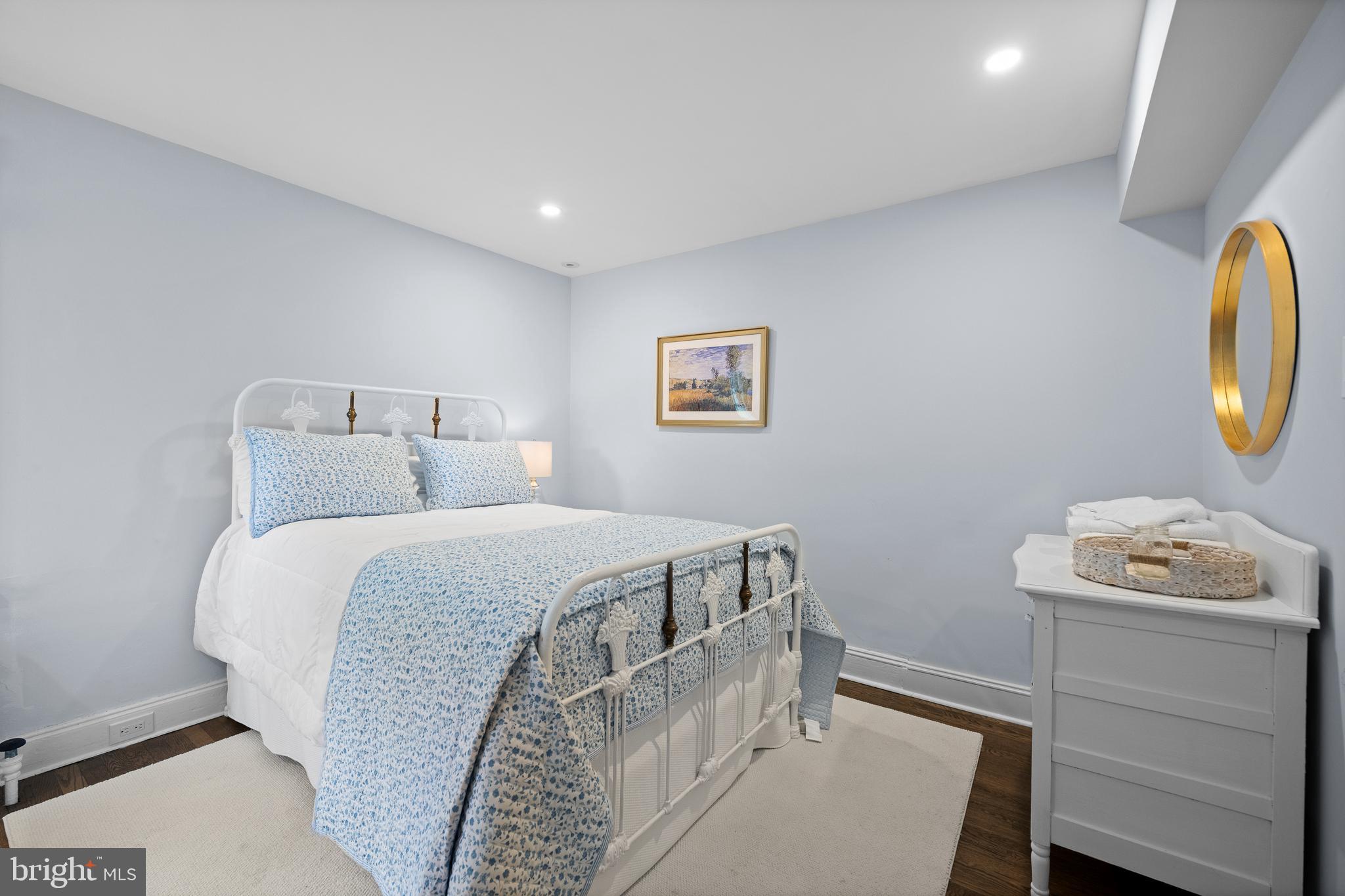 NORTH WAYNE - Residential
