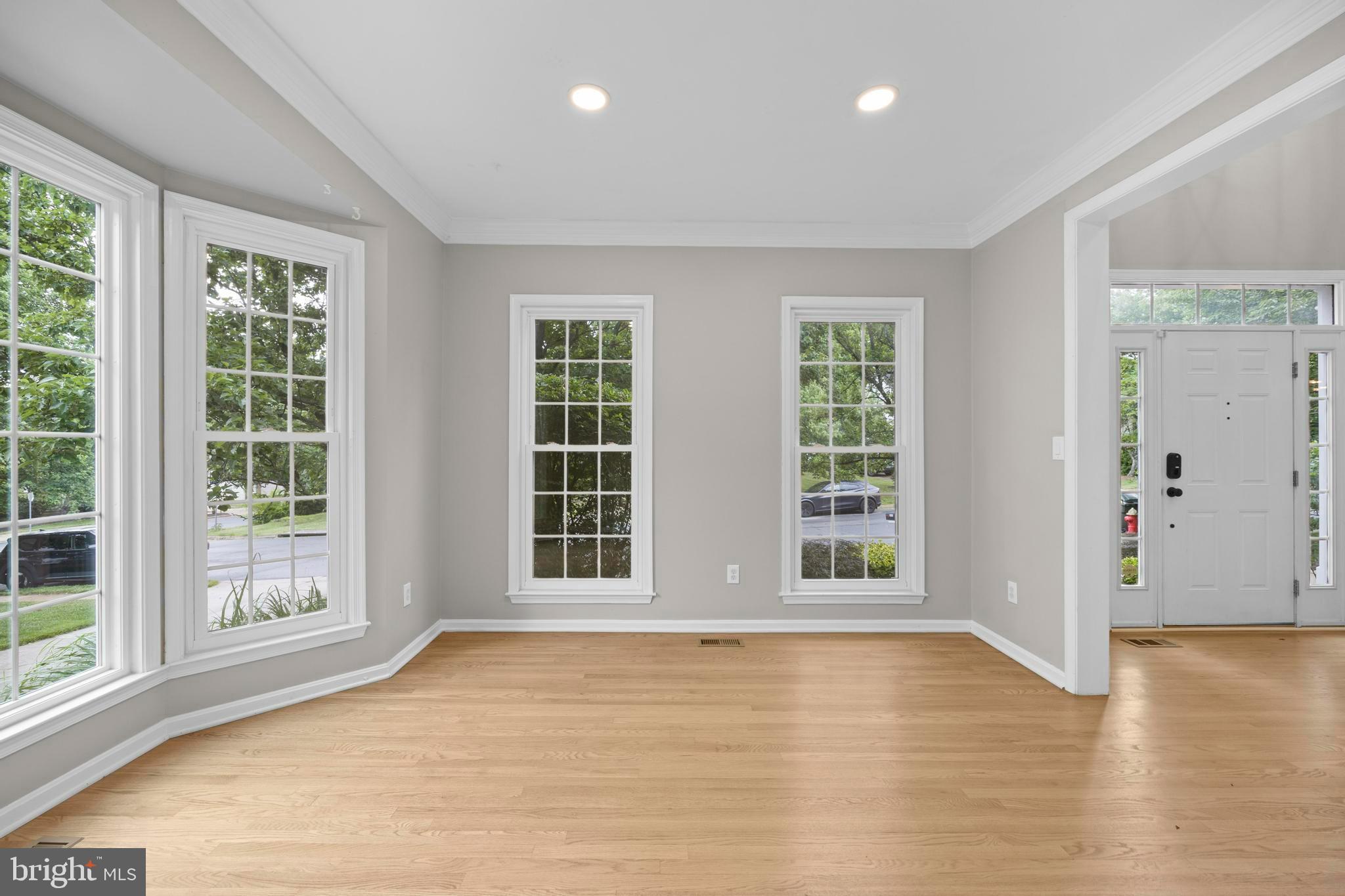 POTOMAC LAKES - Residential