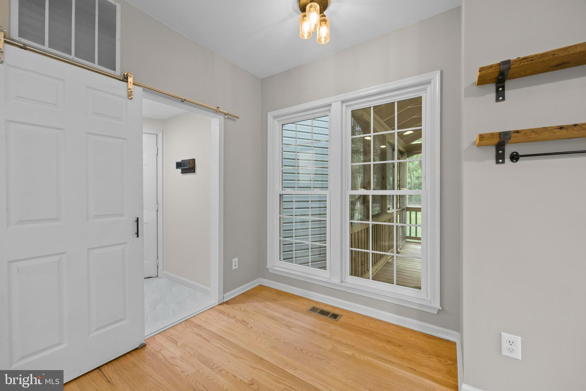POTOMAC LAKES - Residential