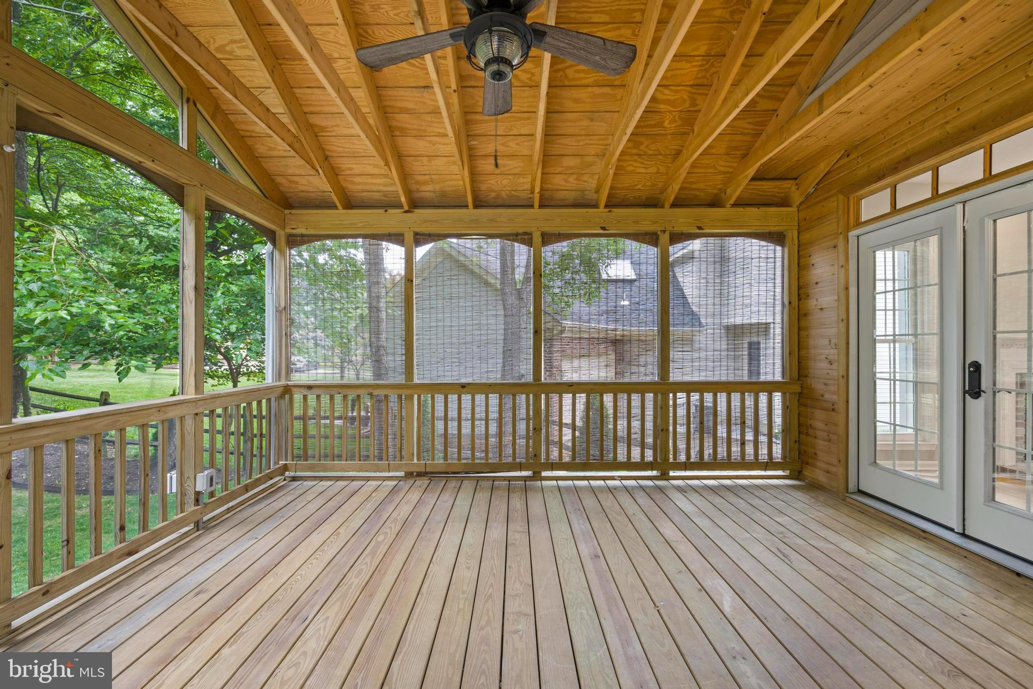 POTOMAC LAKES - Residential