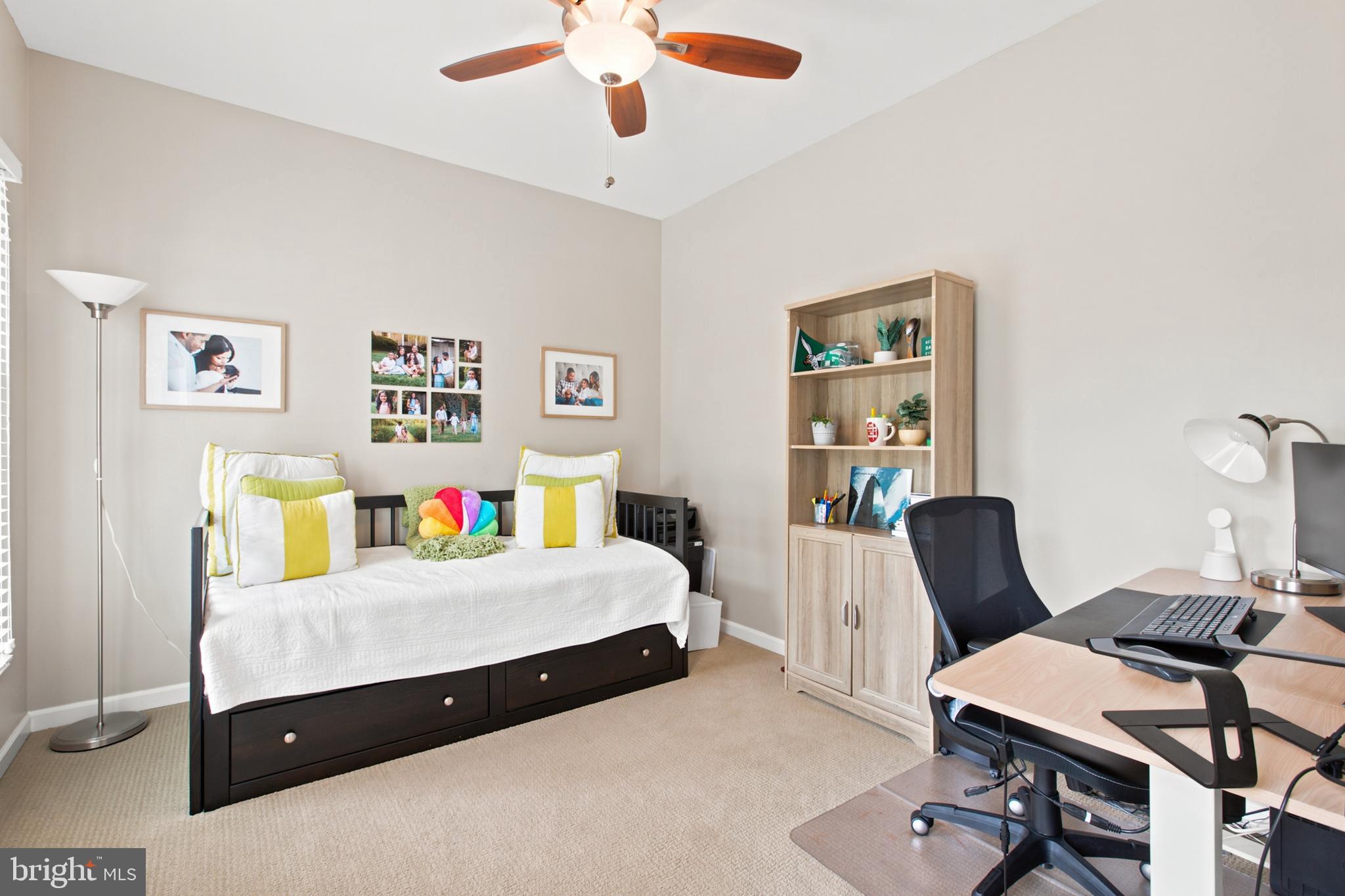 MEADOWBROOK - Residential