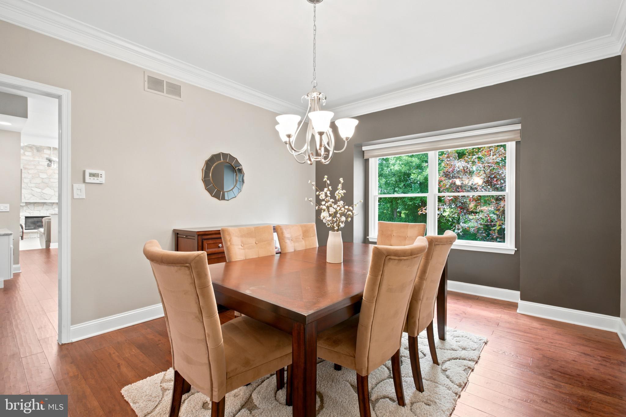 MEADOWBROOK - Residential