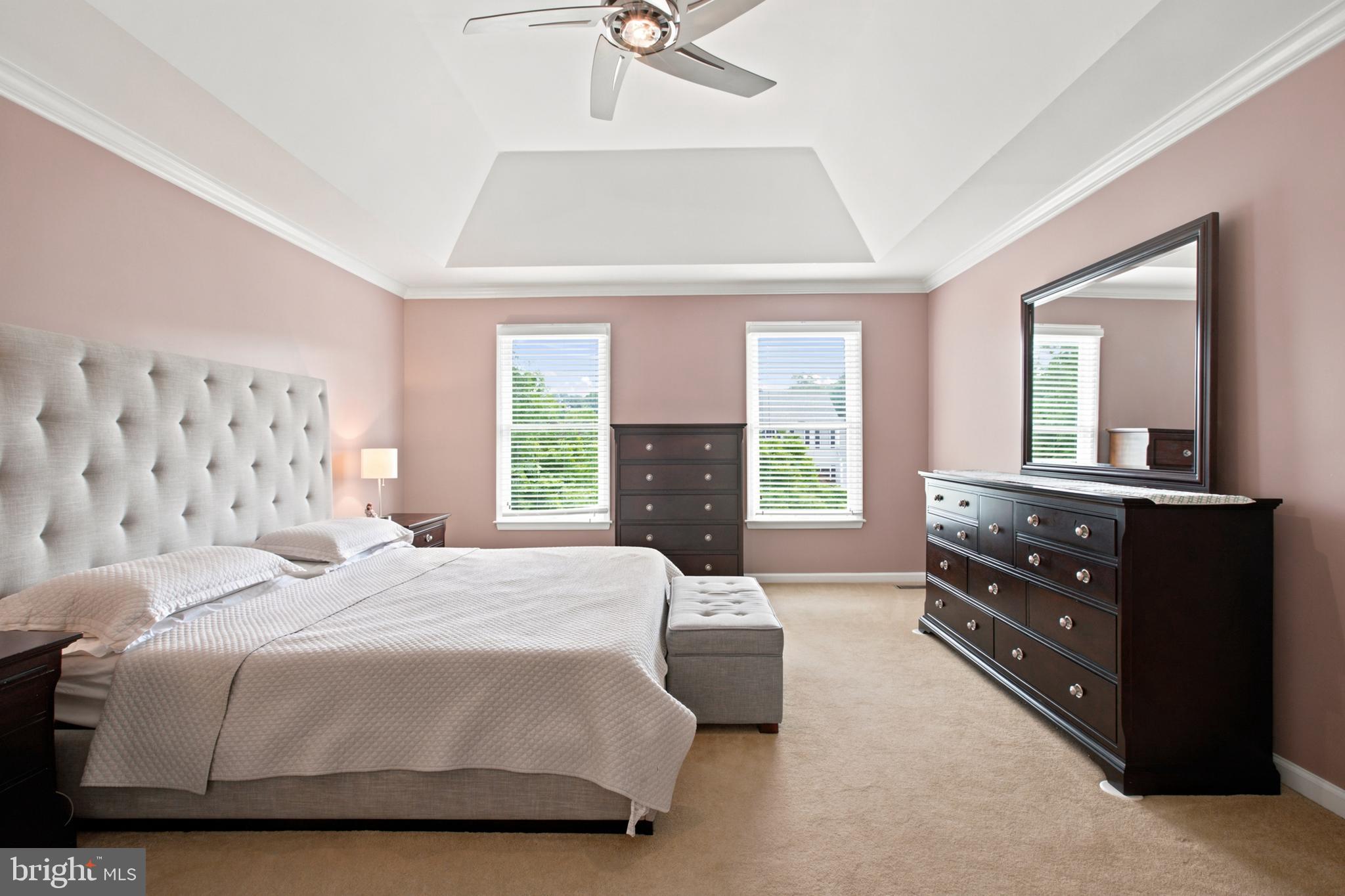 MEADOWBROOK - Residential