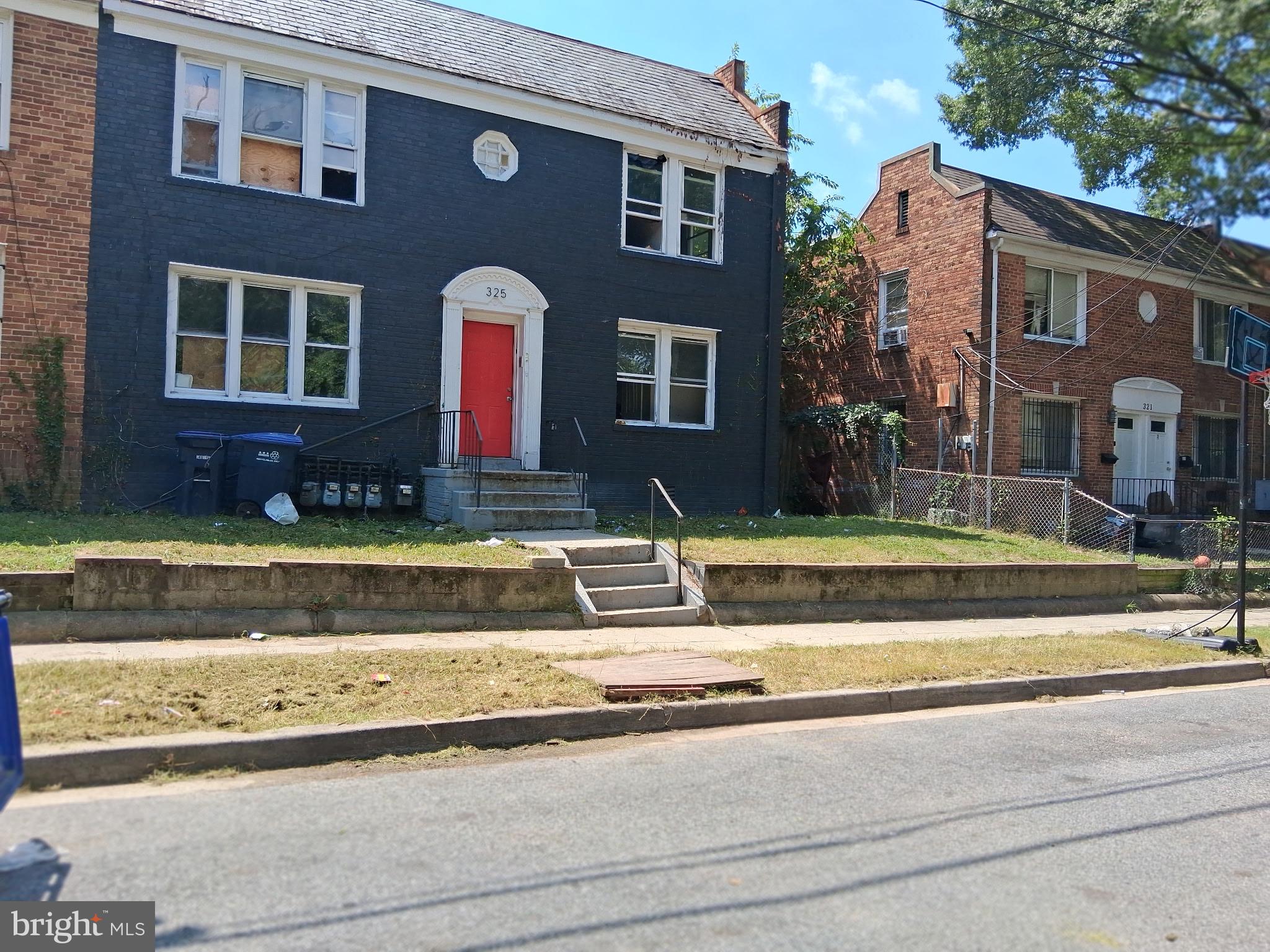 CONGRESS HEIGHTS - Residential Income
