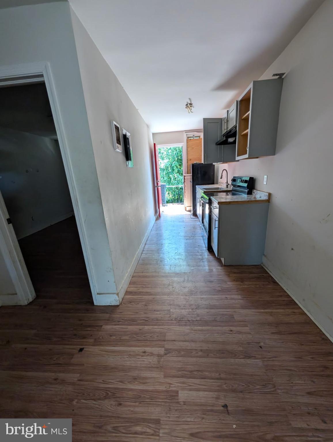 CONGRESS HEIGHTS - Residential Income