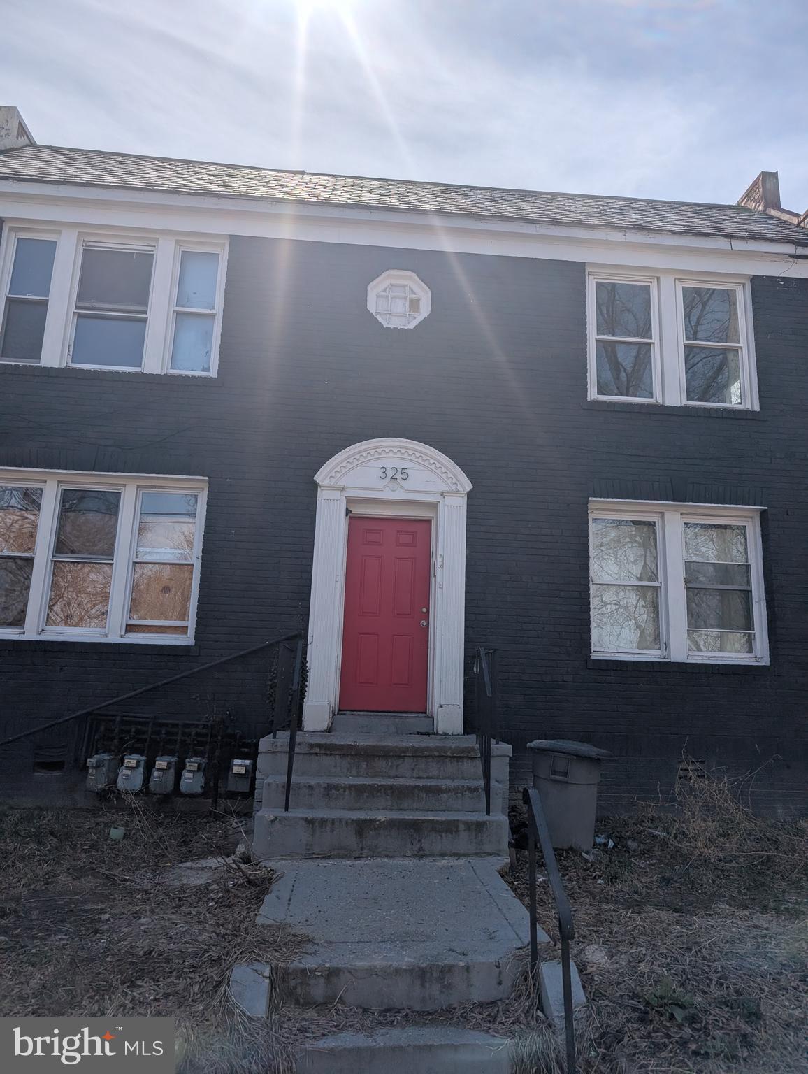 CONGRESS HEIGHTS - Residential Income