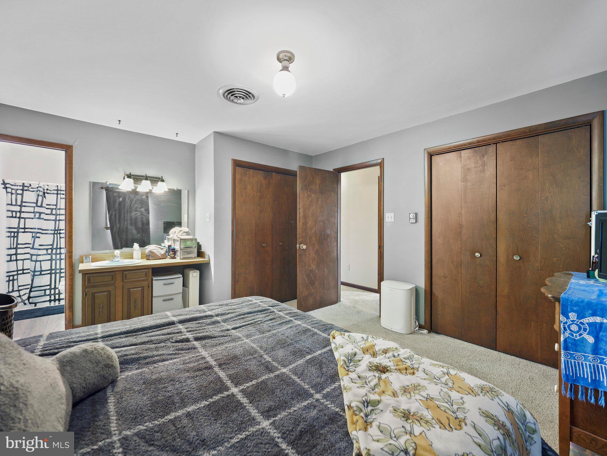 SOUTHAMPTON/FRANKLIN CO. - Residential