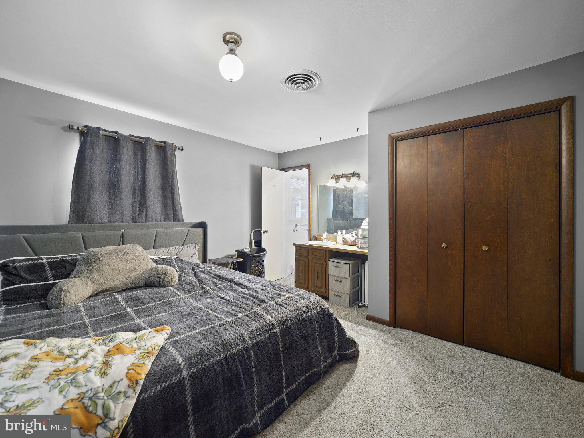SOUTHAMPTON/FRANKLIN CO. - Residential