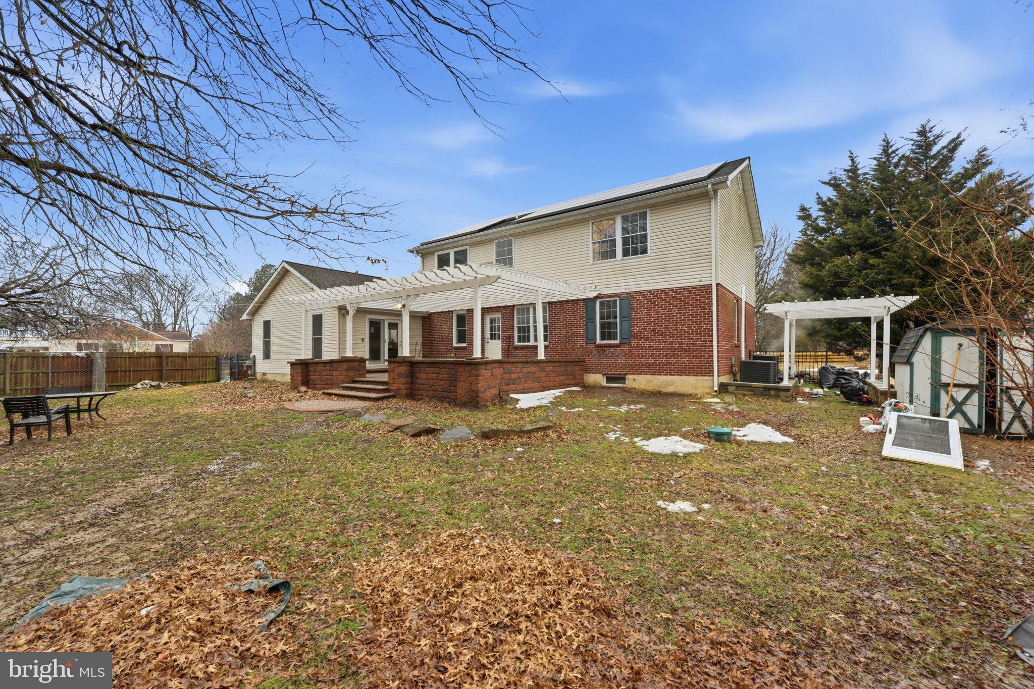 ROLLING MEADOWS - Residential