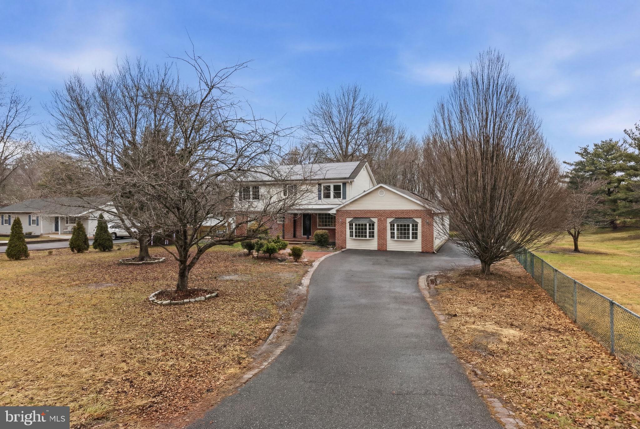 ROLLING MEADOWS - Residential