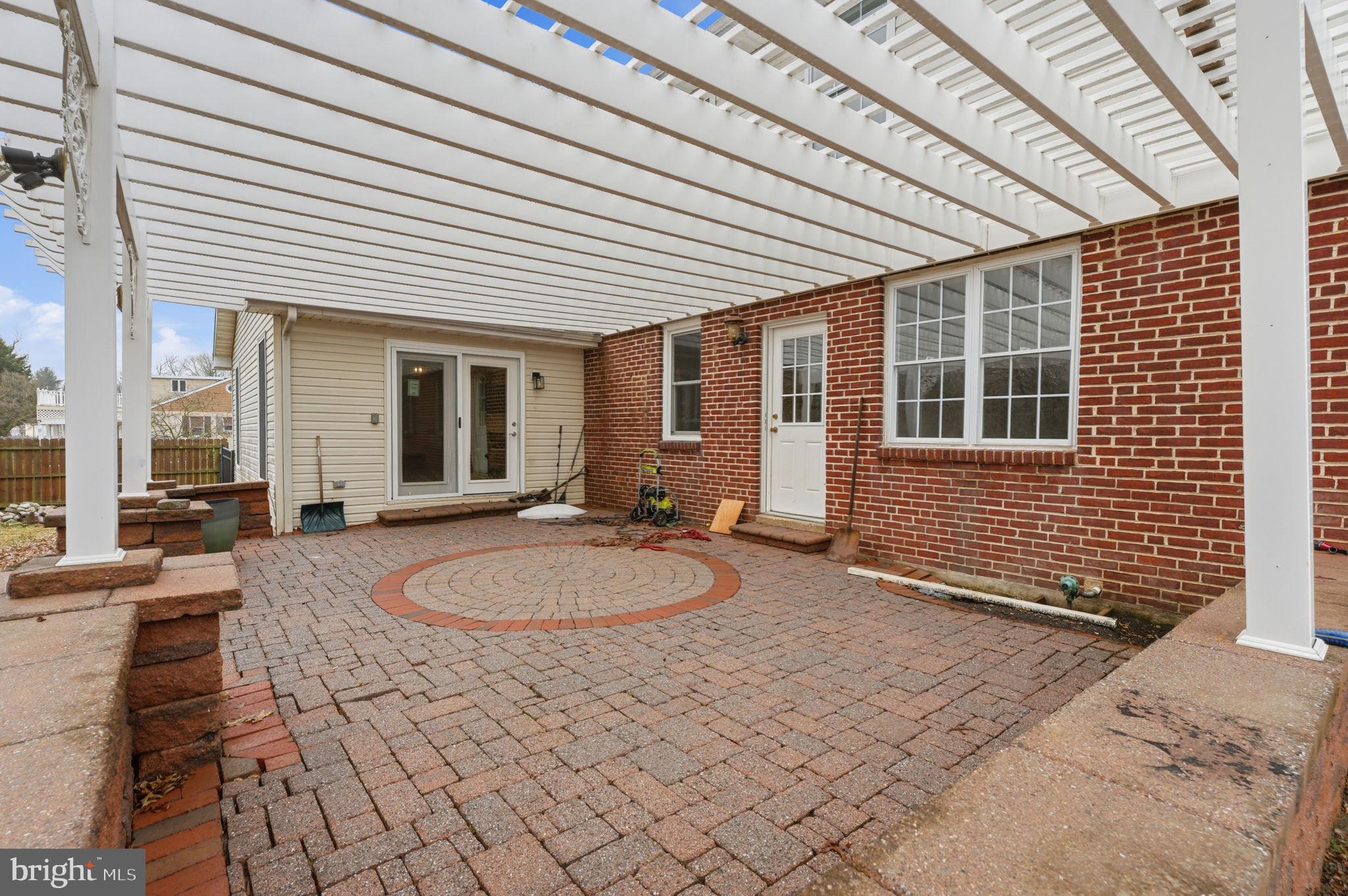 ROLLING MEADOWS - Residential