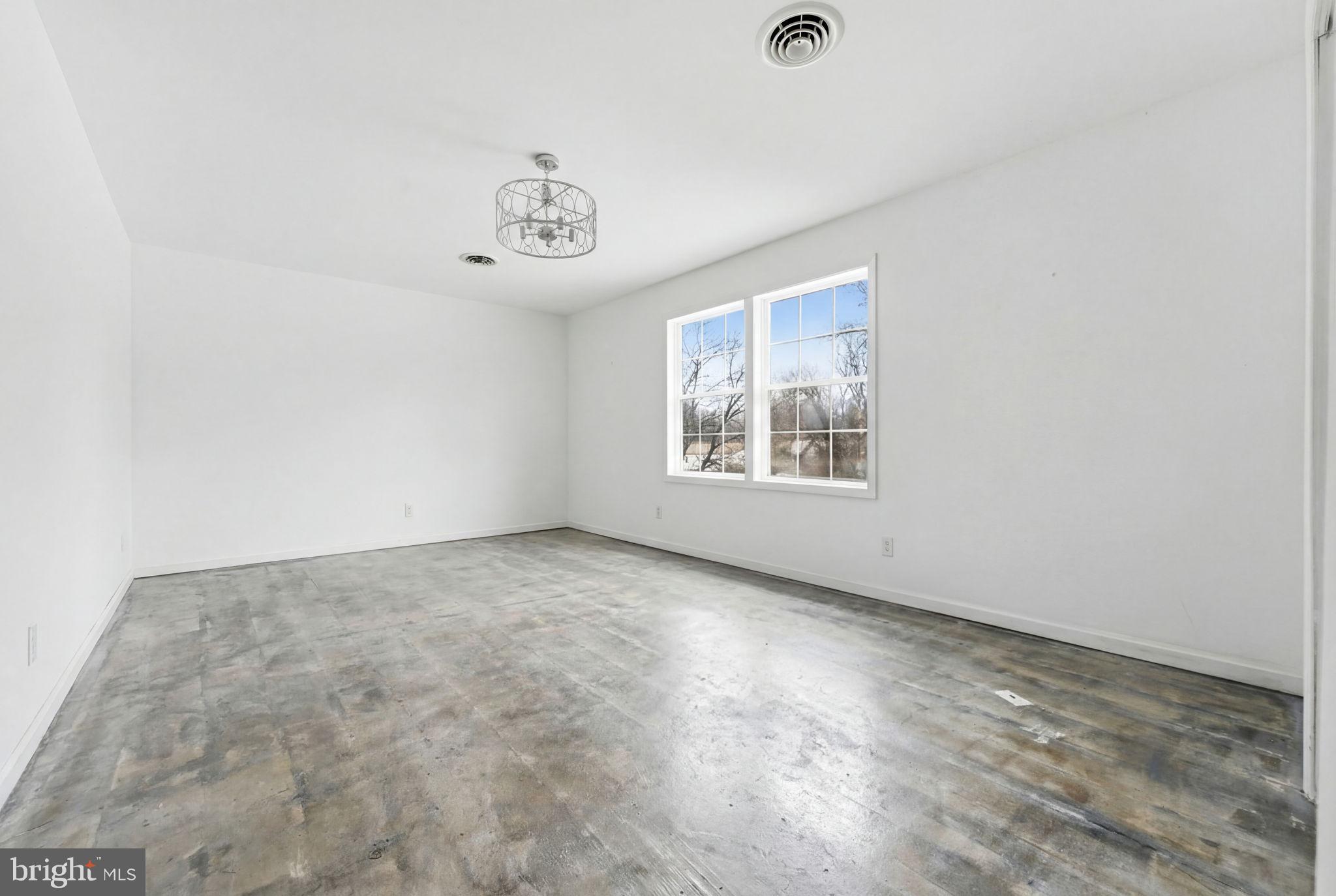 ROLLING MEADOWS - Residential