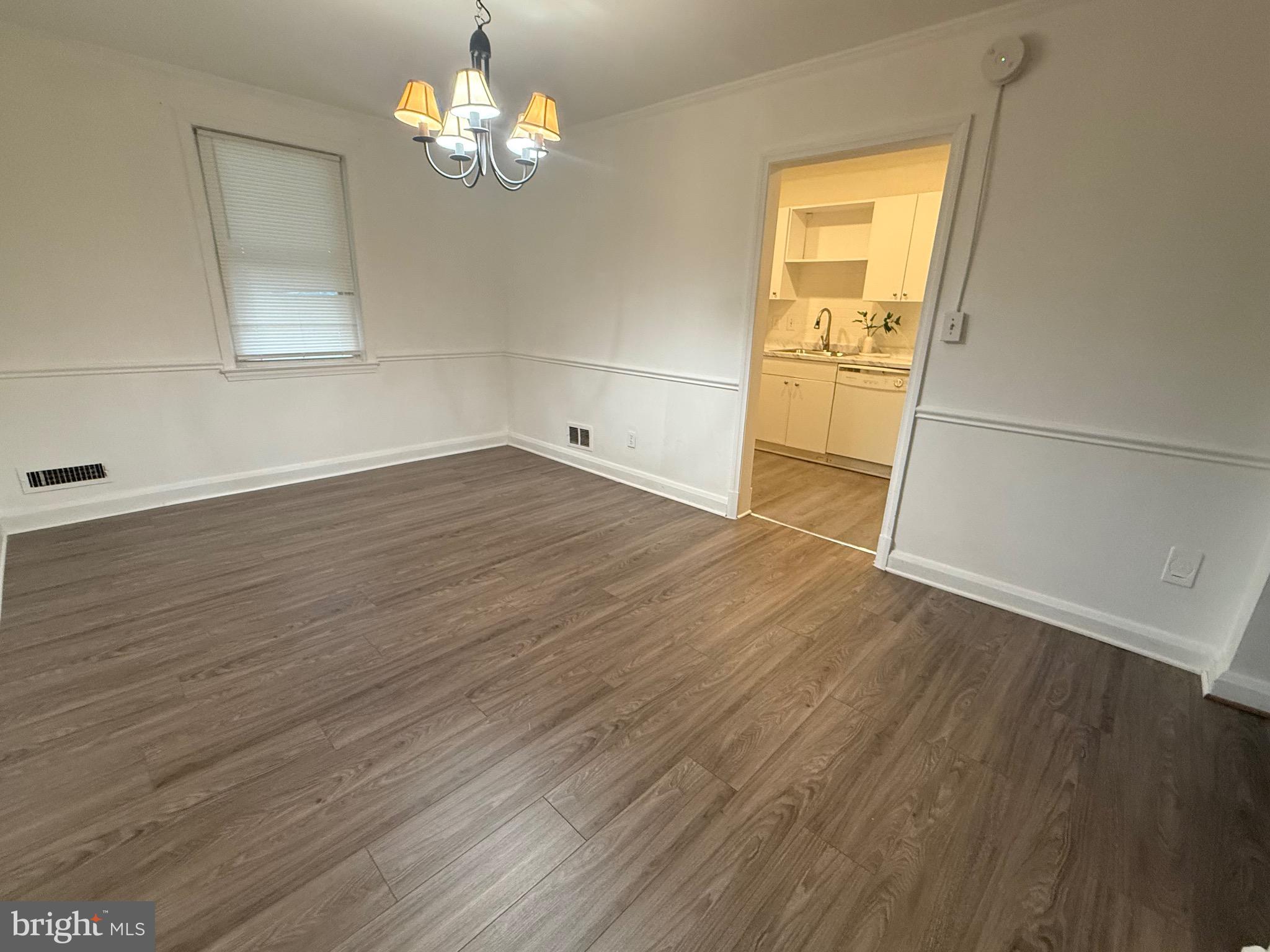 KNETTISHALL - Residential