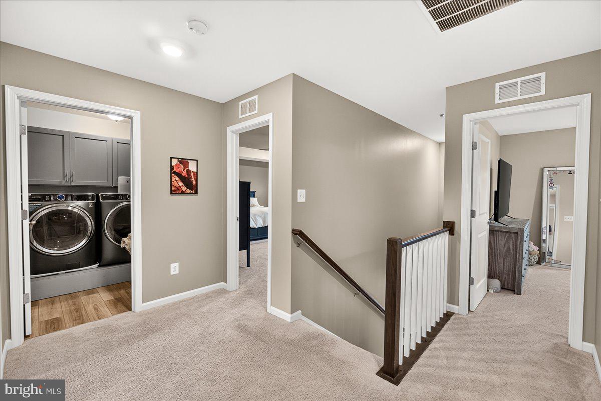 HAMMAKER HILLS - Residential