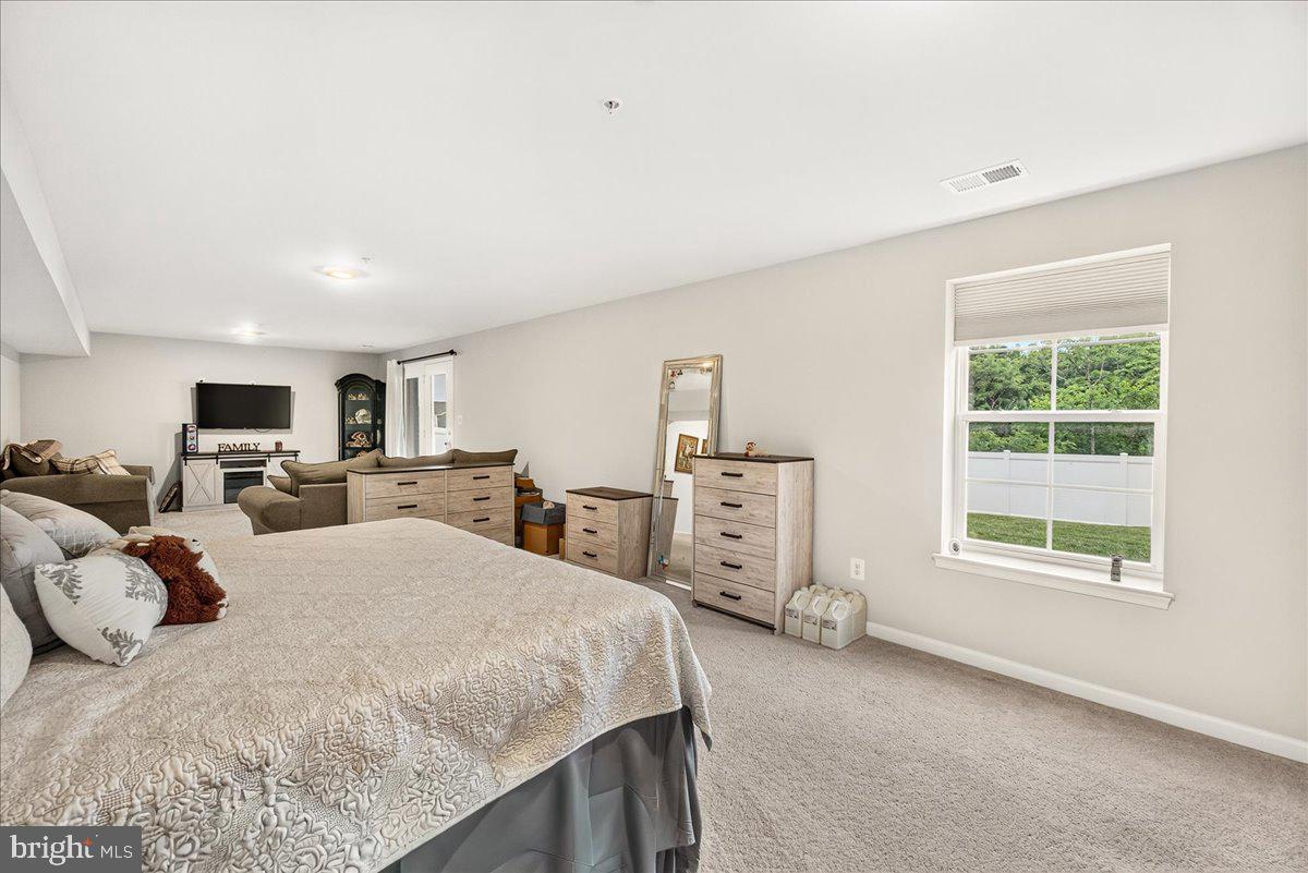 HAMMAKER HILLS - Residential