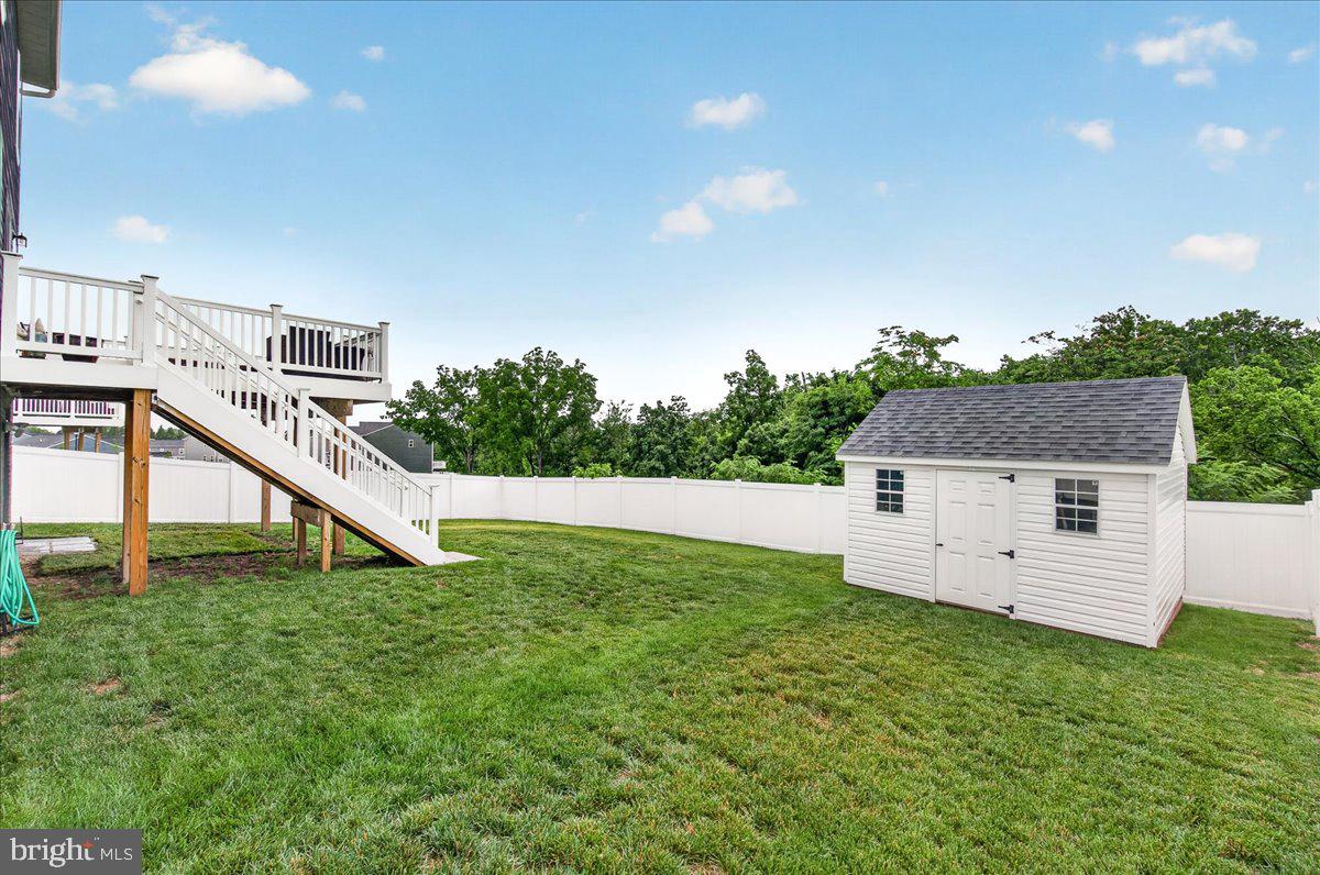 HAMMAKER HILLS - Residential