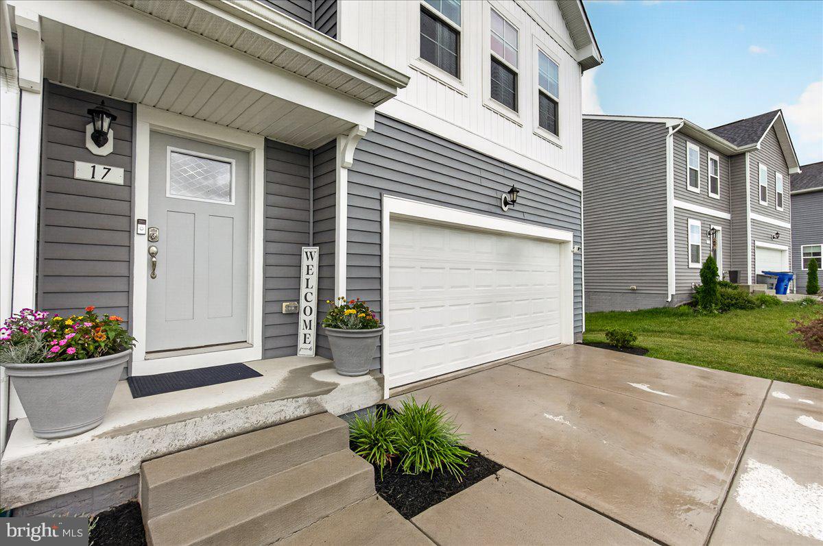 HAMMAKER HILLS - Residential