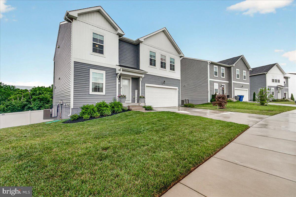 HAMMAKER HILLS - Residential
