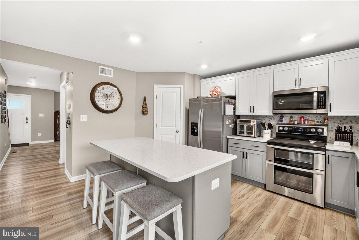 HAMMAKER HILLS - Residential