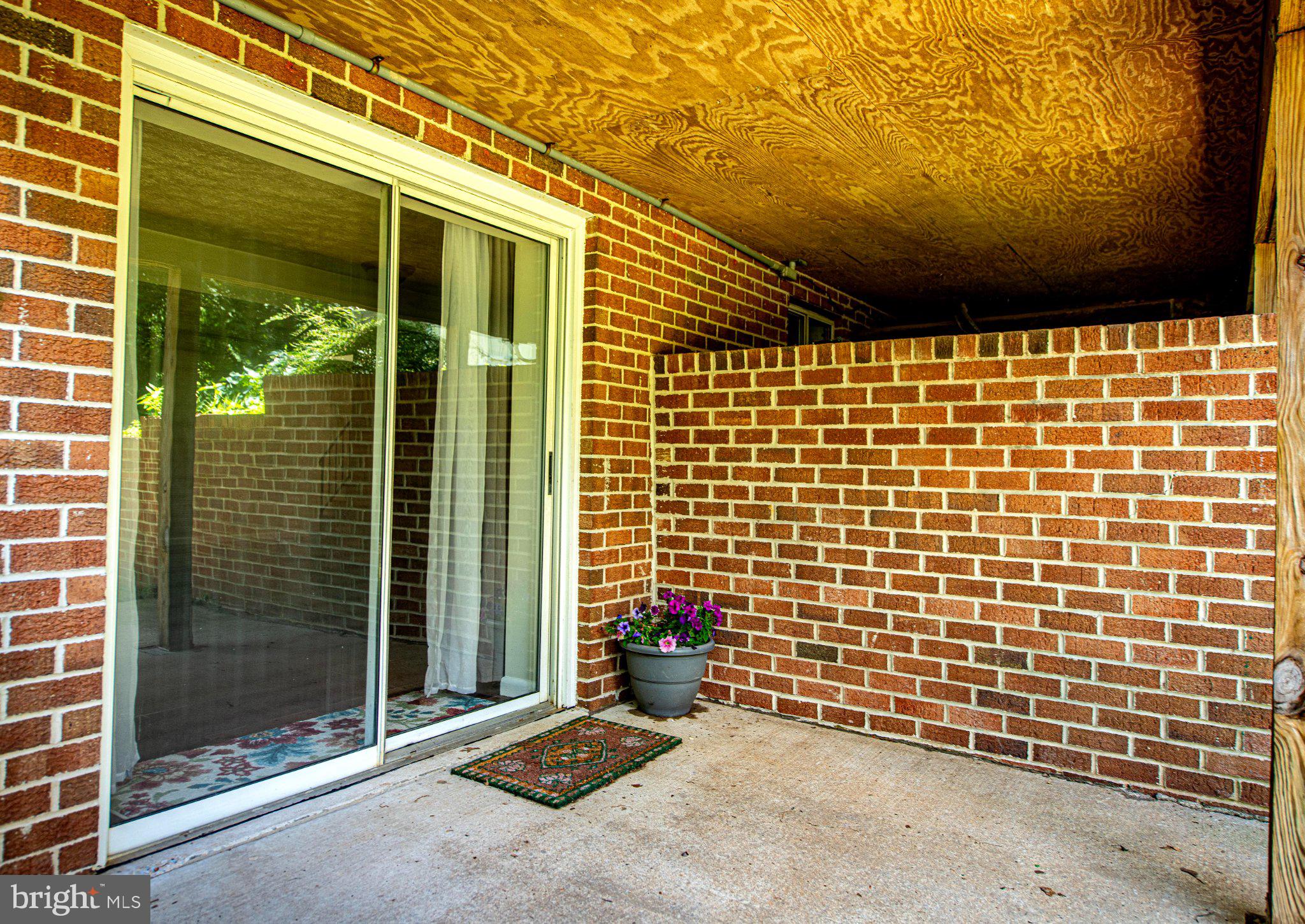 FOREST LAKES - Residential