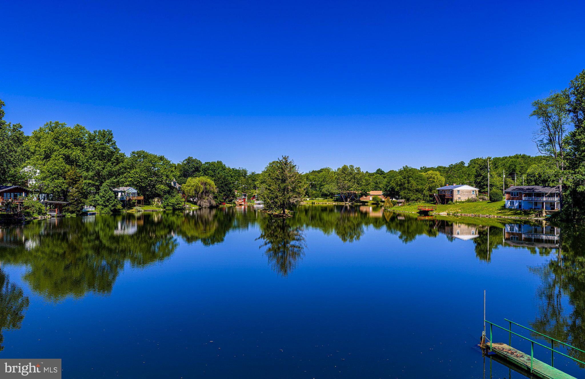 FOREST LAKES - Residential