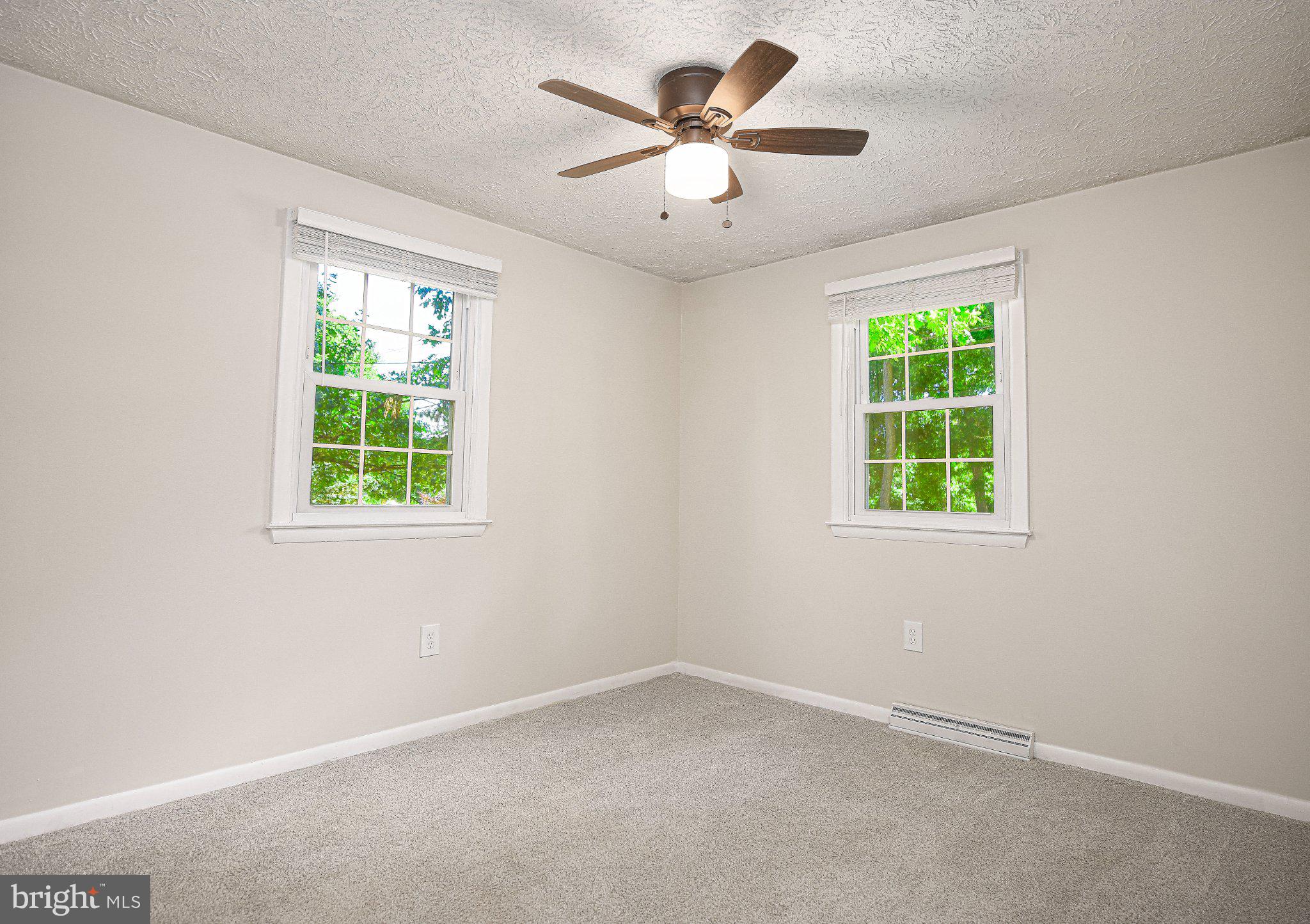 FOREST LAKES - Residential