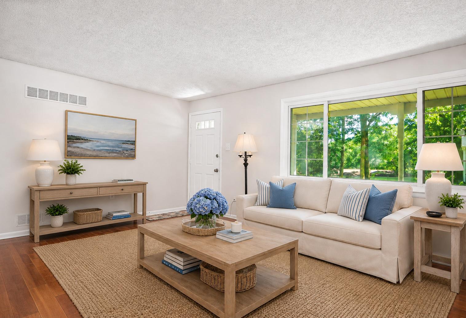 FOREST LAKES - Residential