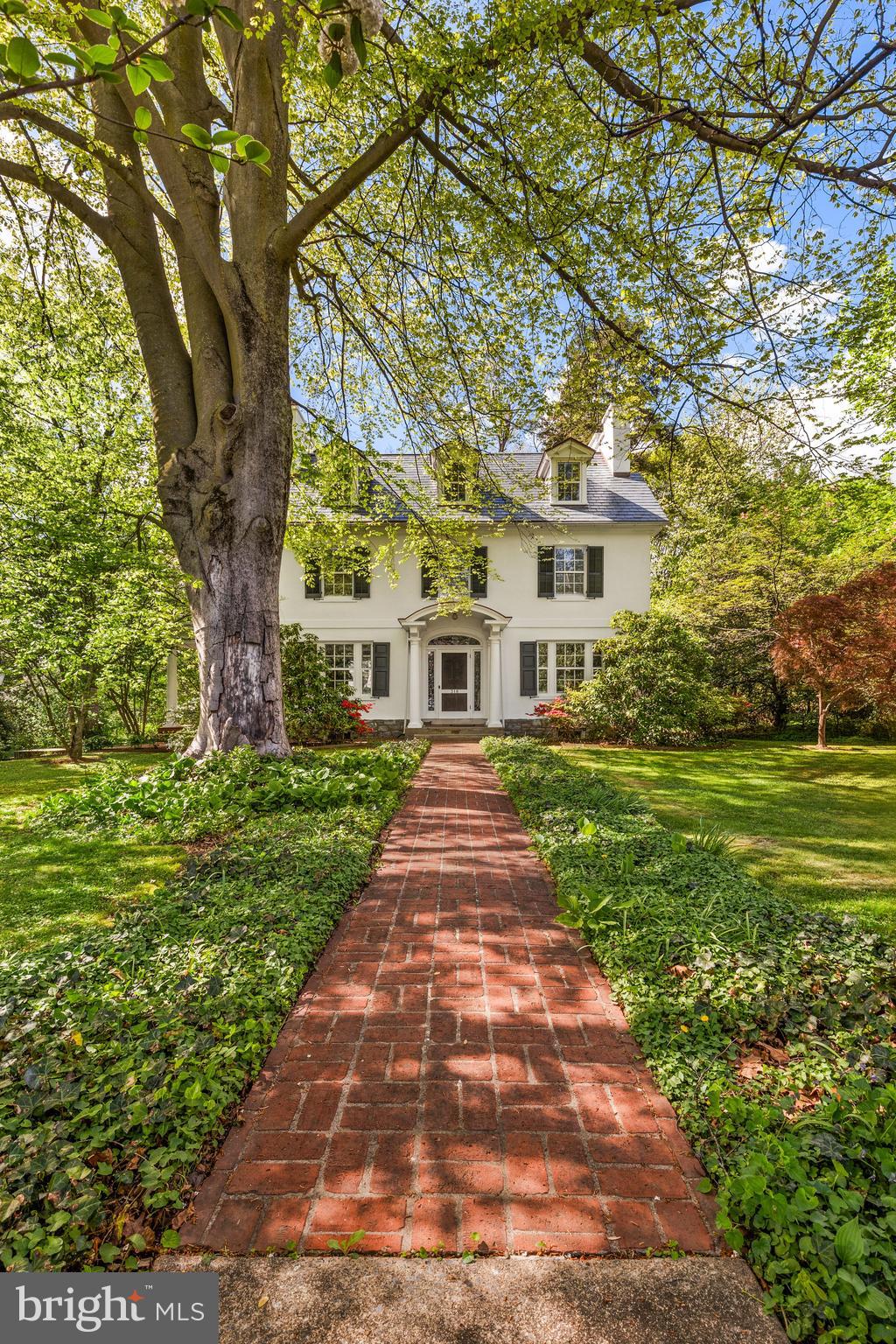 SCHOOL LANE HILLS - Residential