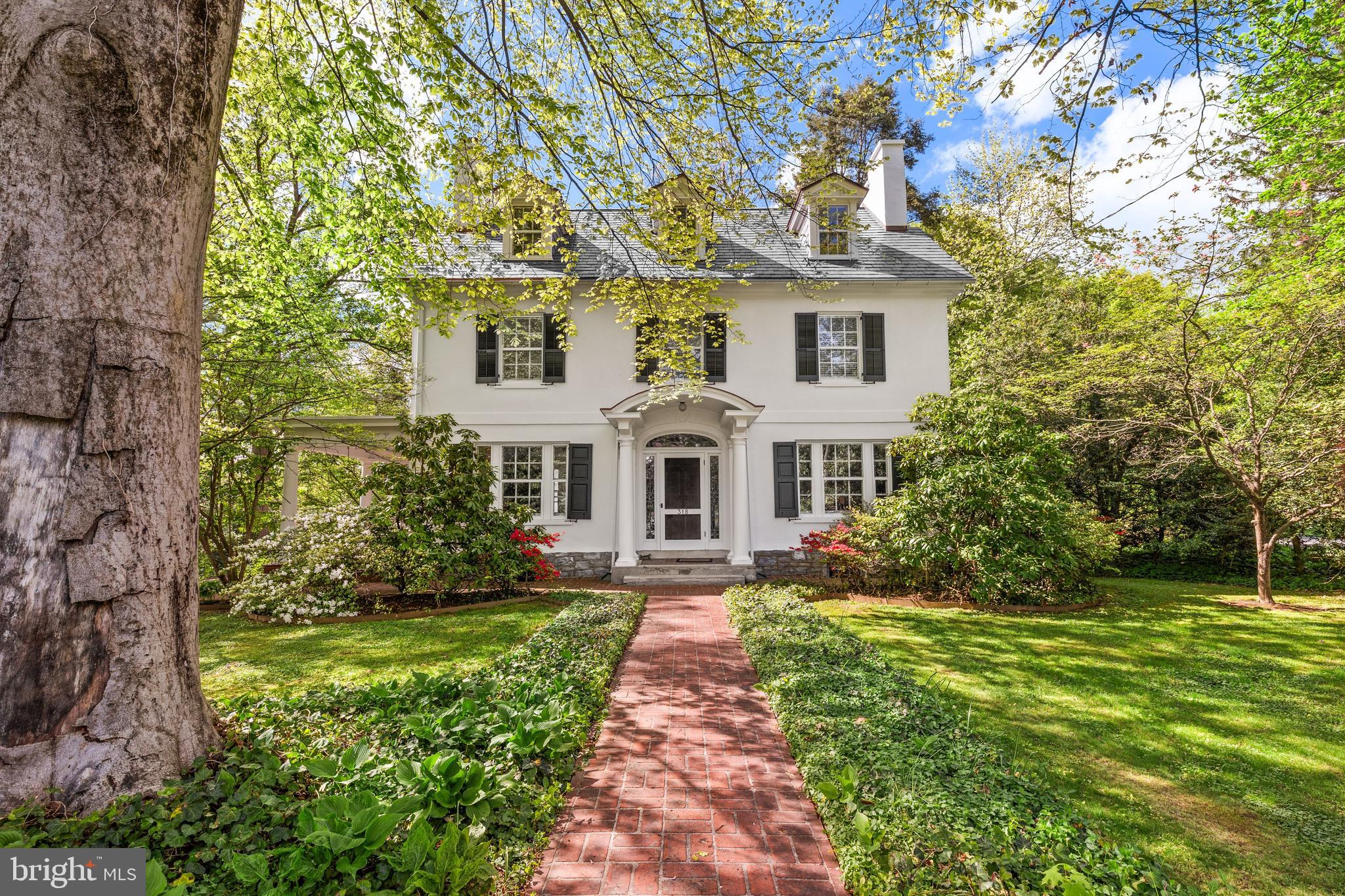 SCHOOL LANE HILLS - Residential