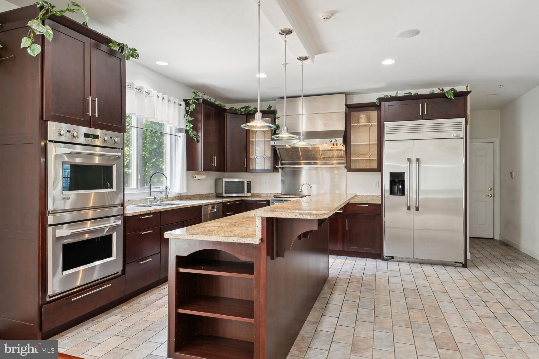 CEDAR FARMS - Residential